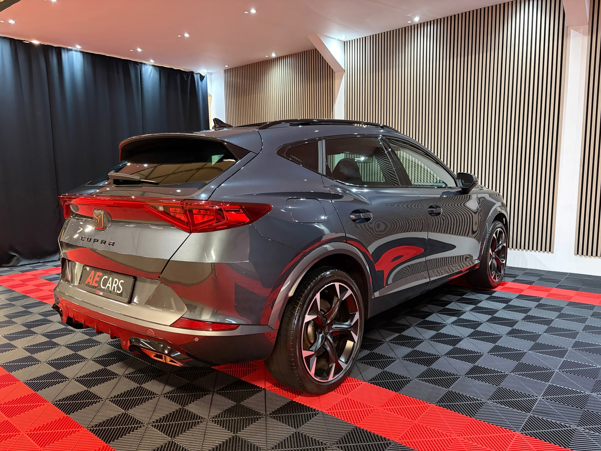 CUPRA Formentor 1.4 e-Hybrid VZ Copper Edition (2023), foto 19