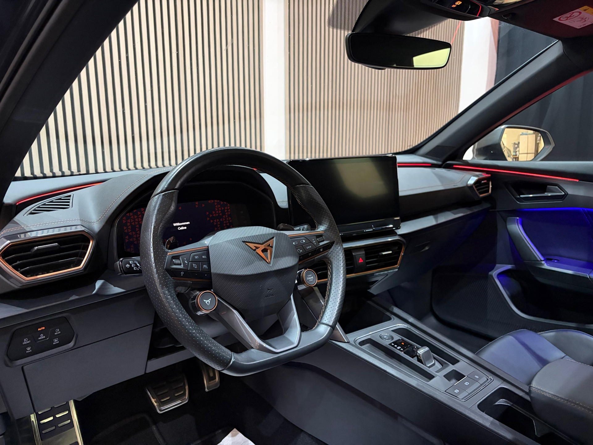 CUPRA Formentor 1.4 e-Hybrid VZ Copper Edition (2023), foto 21