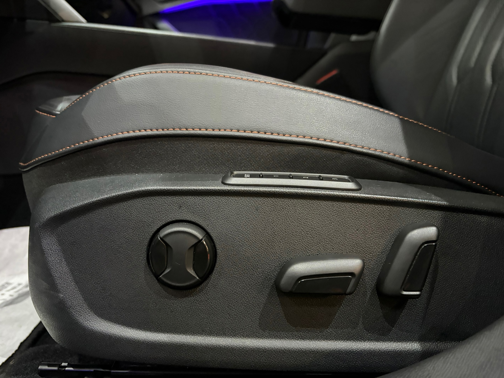 CUPRA Formentor 1.4 e-Hybrid VZ Copper Edition (2023), foto 23