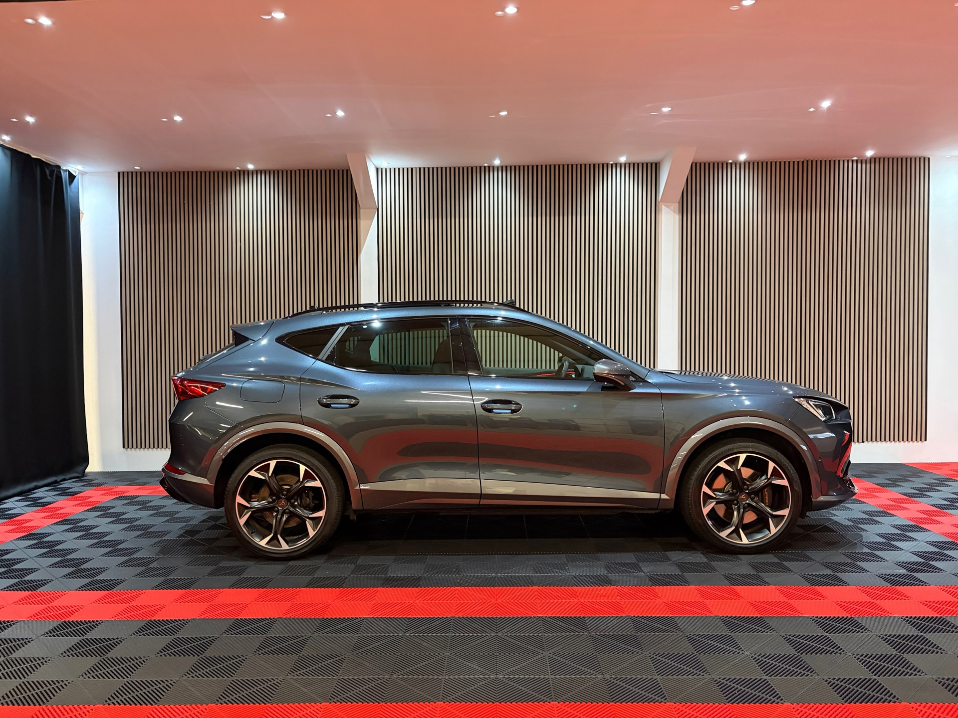 CUPRA Formentor 1.4 e-Hybrid VZ Copper Edition (2023), foto 7