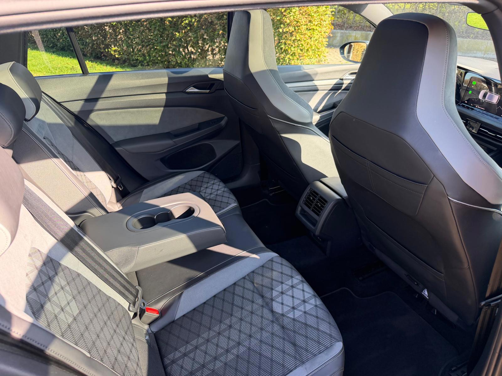 Volkswagen Golf Variant 1.5 TSI R-Line-NL auto (2021), foto 15