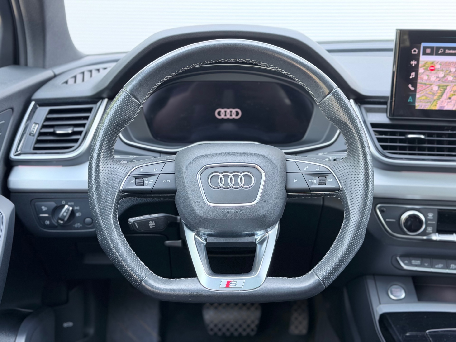 Audi Q5 Sportback 55 TFSI e S edition (2023), foto 17