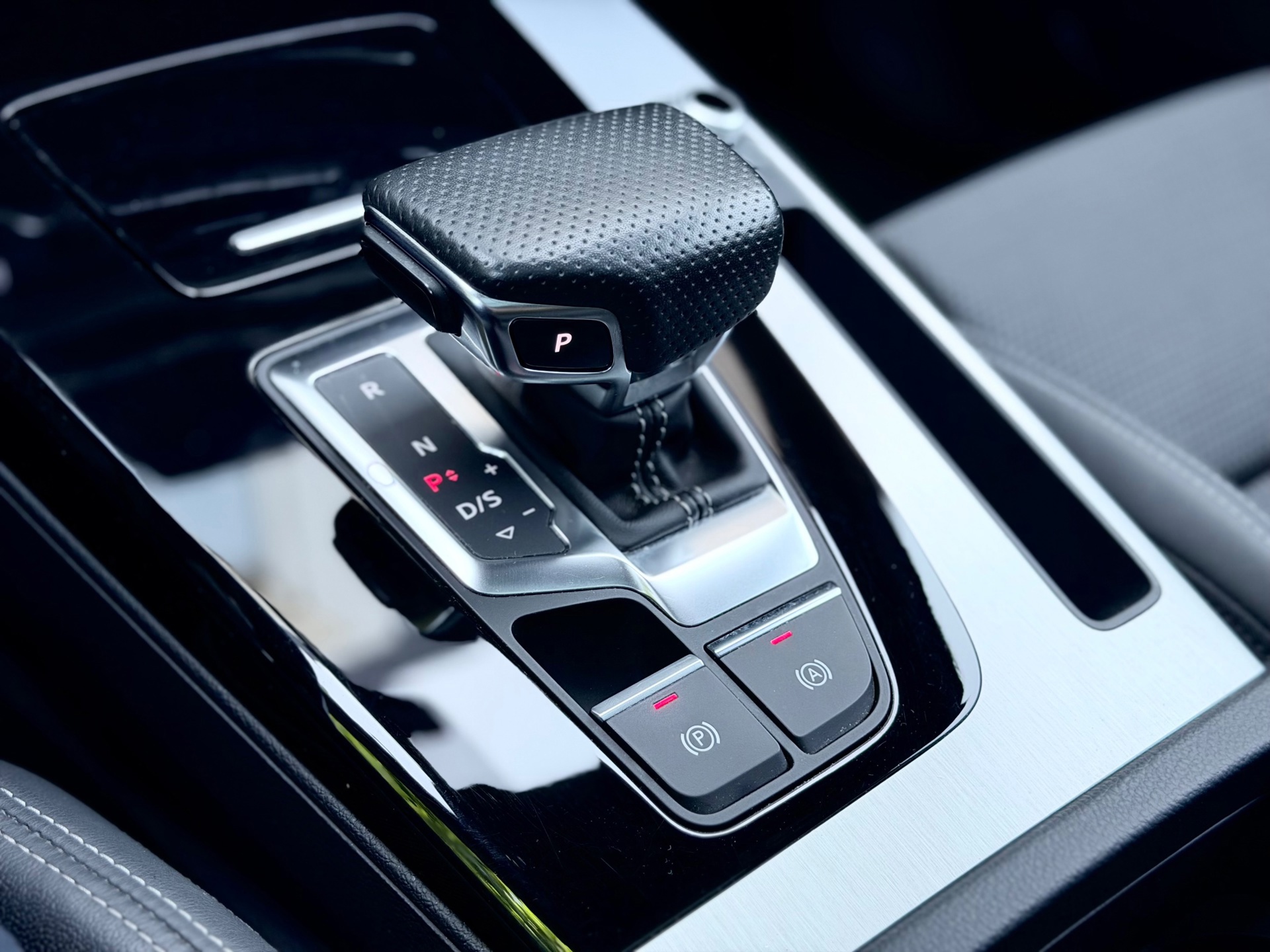Audi Q5 Sportback 55 TFSI e S edition (2023), foto 22