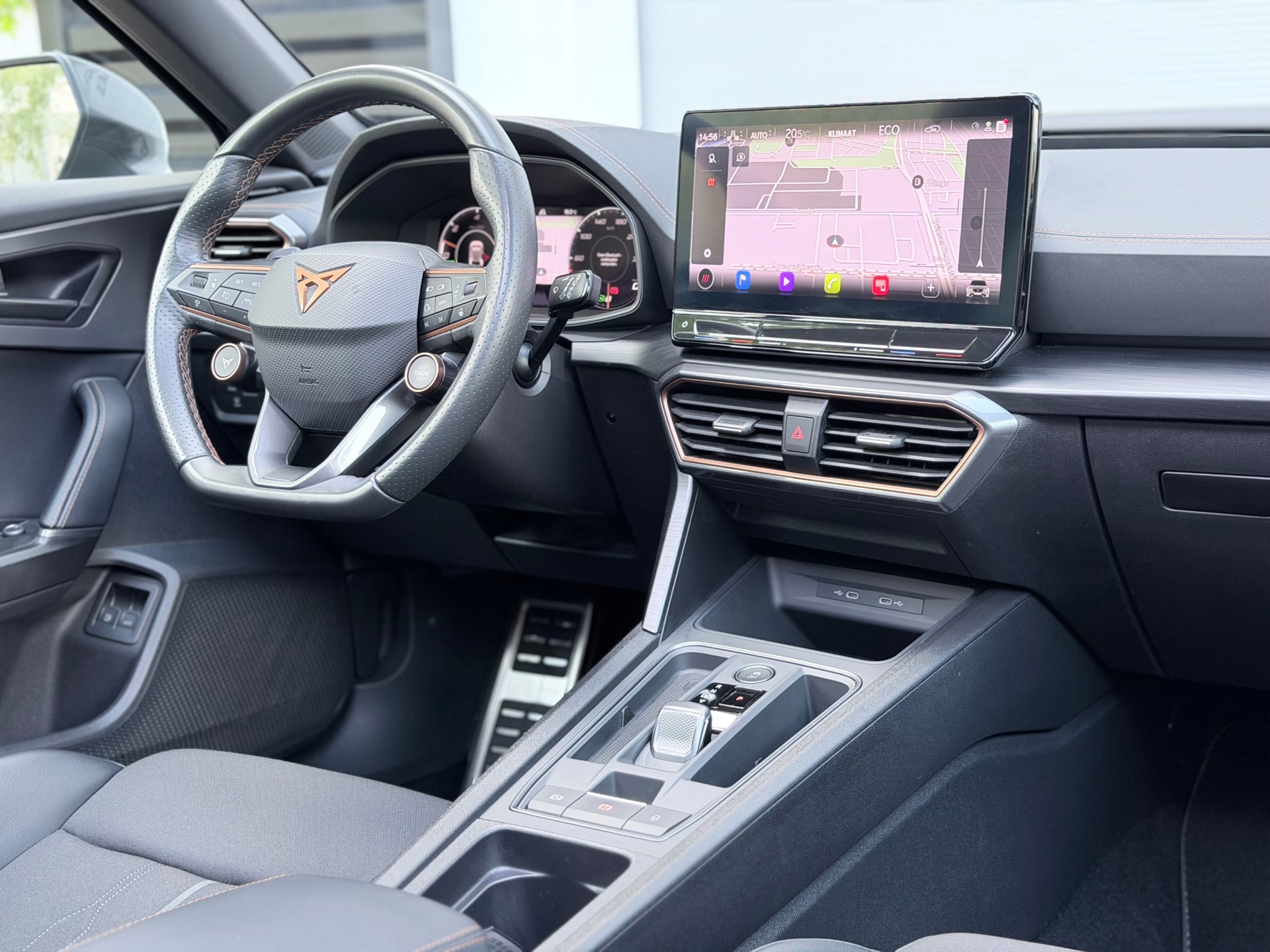 CUPRA Formentor 1.4 e-Hybrid VZ Copper Edition (2022), foto 16