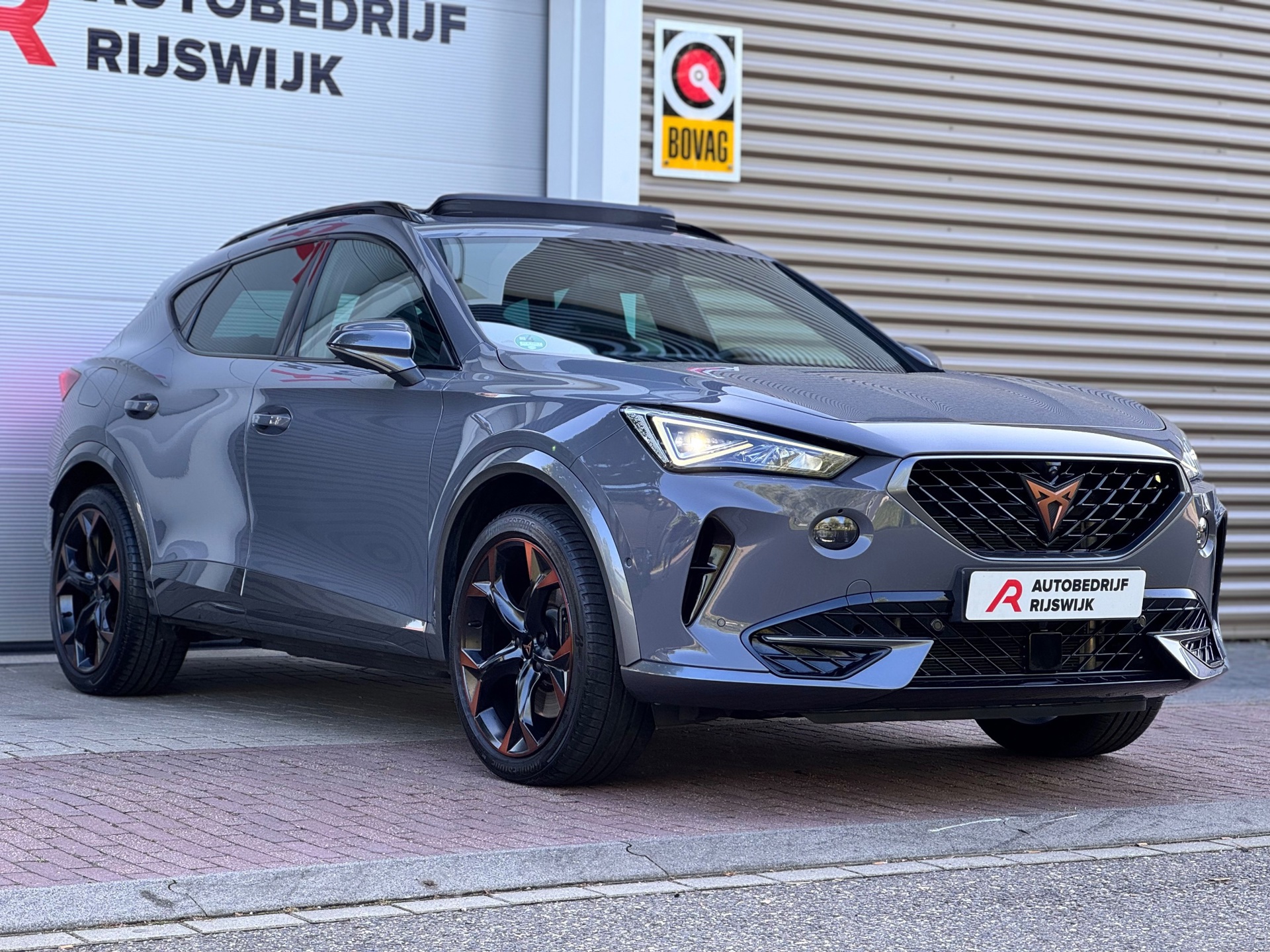 CUPRA Formentor 1.4 e-Hybrid VZ Copper Edition (2022), foto 9