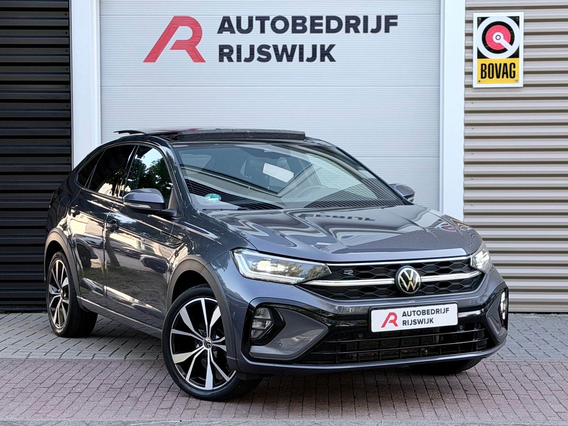 Volkswagen Taigo 1.5 TSI R-Line (2022), foto 6