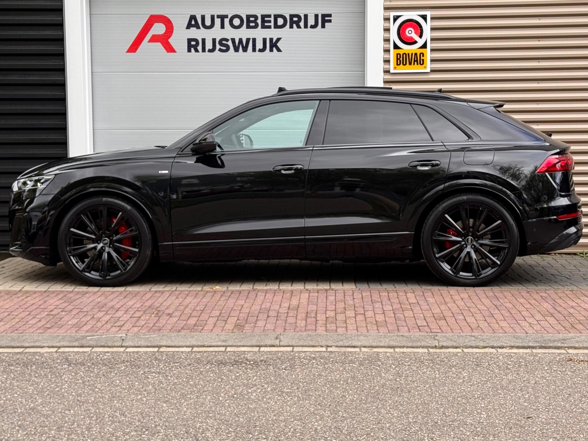 Audi Q8 60 TFSI e quattro Pro Line S Competition (2026), foto 2
