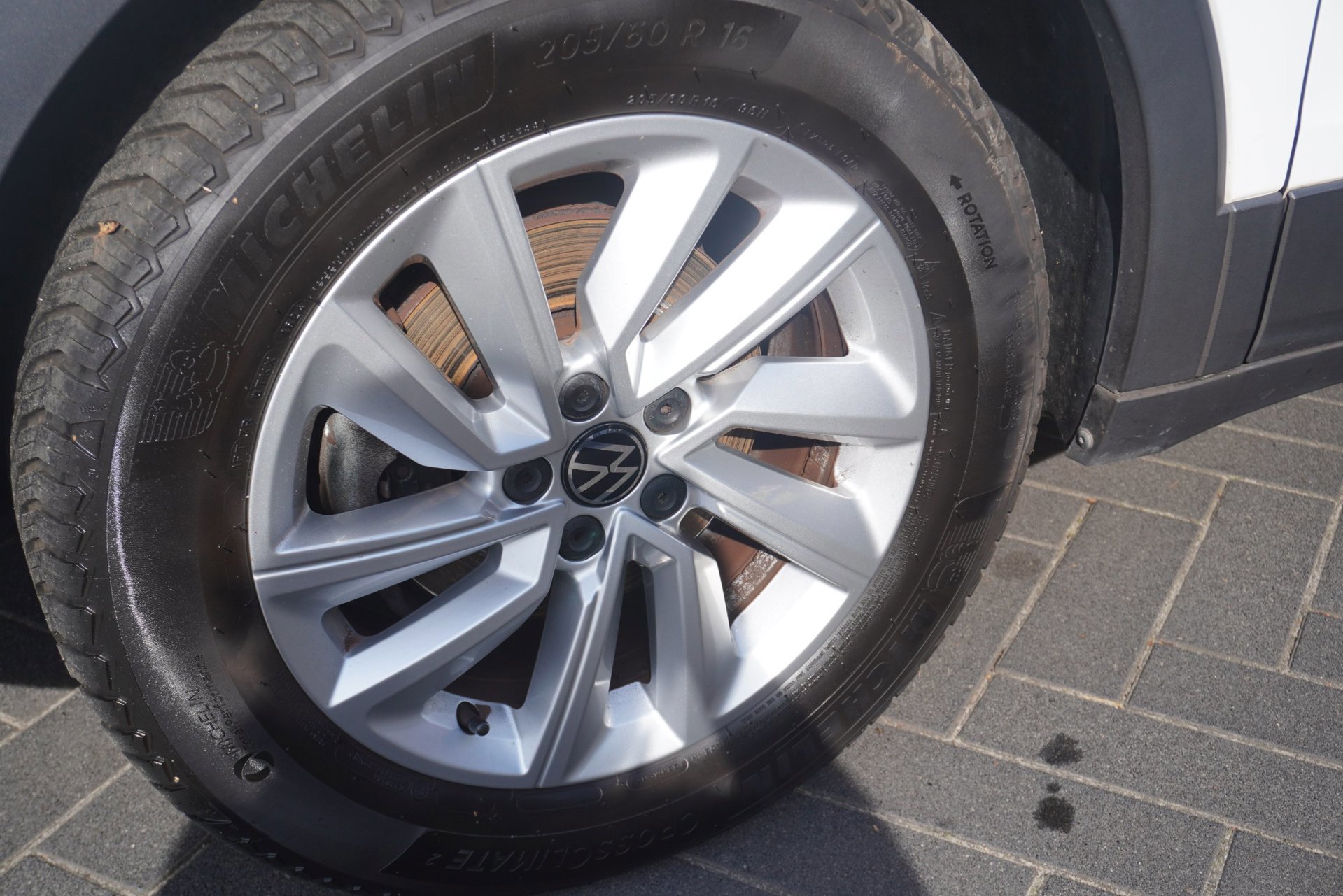 Volkswagen T-Cross 1.0 TSI Life (2020), foto 3