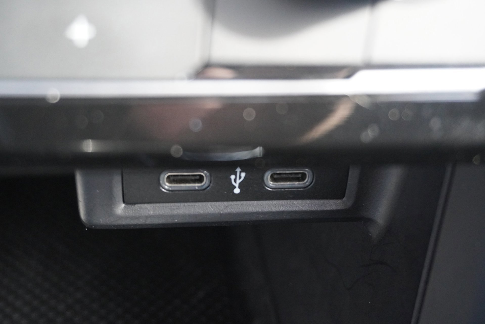 Volkswagen T-Cross 1.0 TSI Life (2020), foto 21