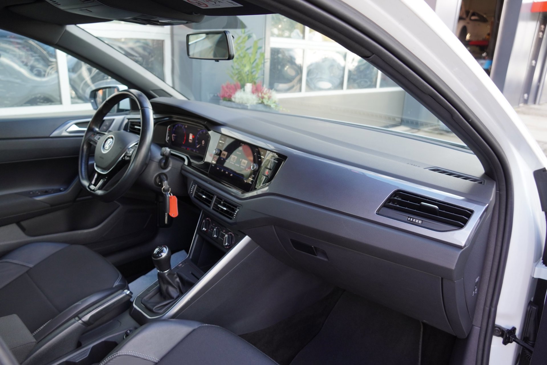Volkswagen Polo 1.0 TSI 5-deurs (2018), foto 14