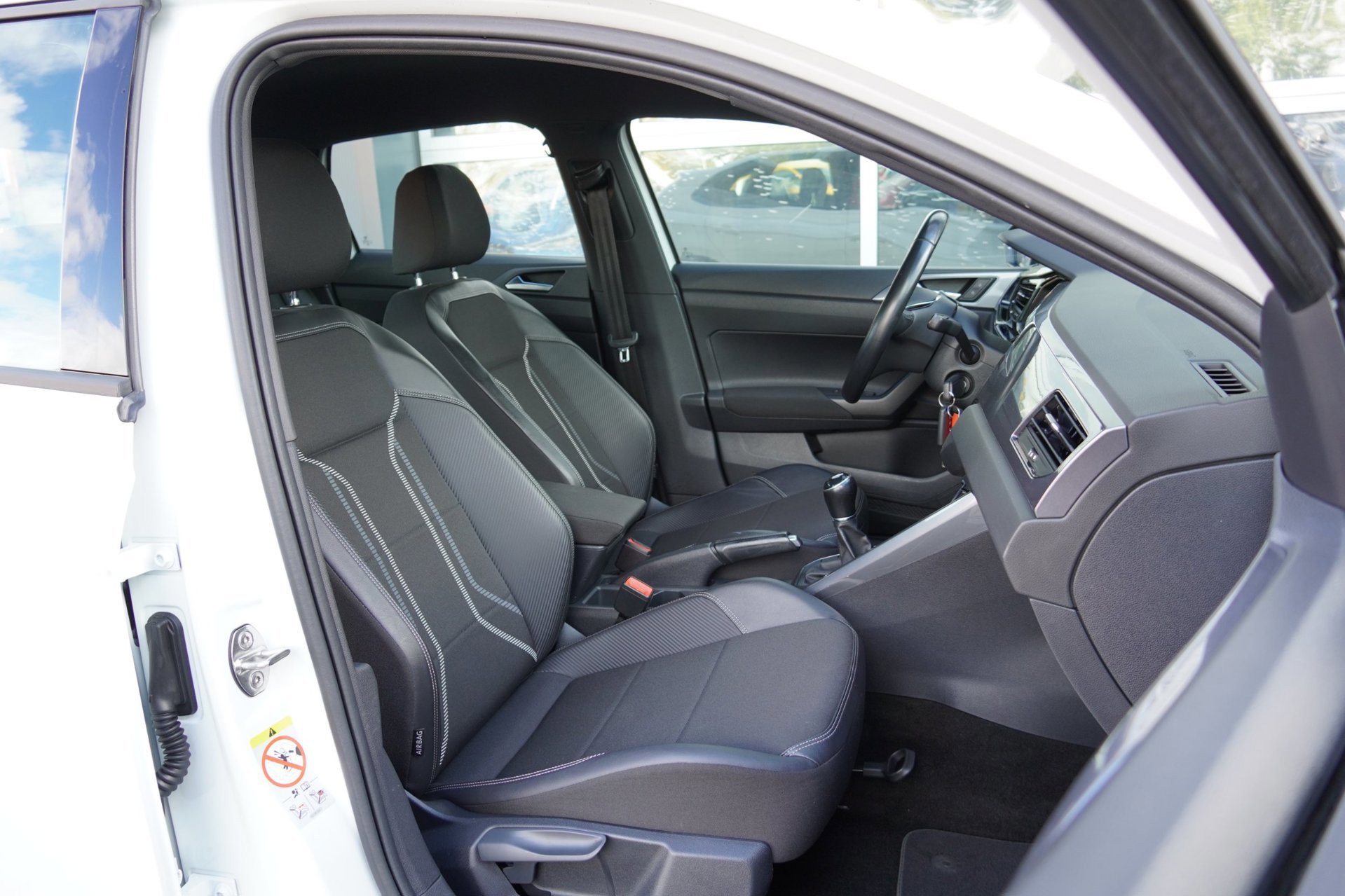Volkswagen Polo 1.0 TSI 5-deurs (2018), foto 10