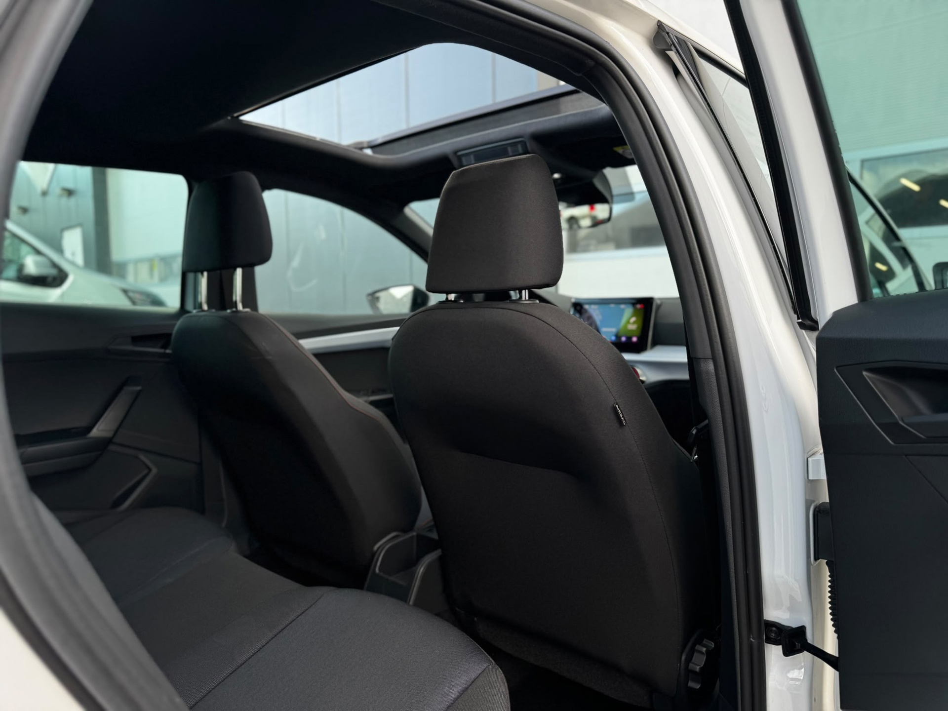 Seat Ibiza 1.0 EcoTSI FR (2023), foto 20