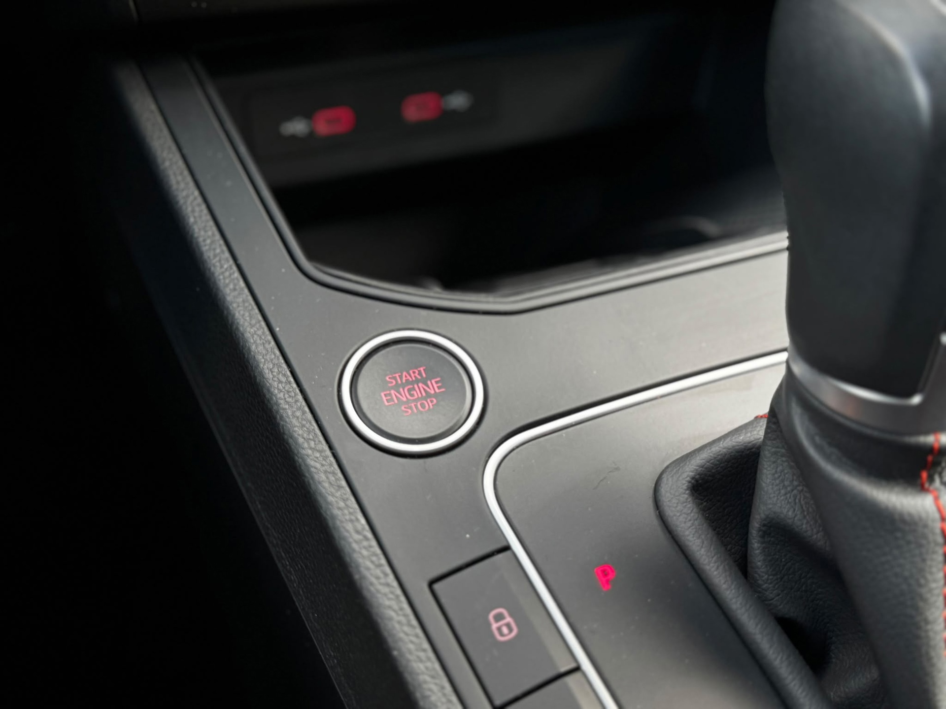 Seat Ibiza 1.0 EcoTSI FR (2023), foto 26