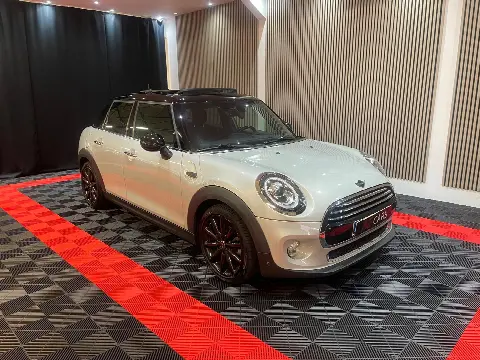 Mini 5-Deurs 1.5 Cooper Chili (2018)