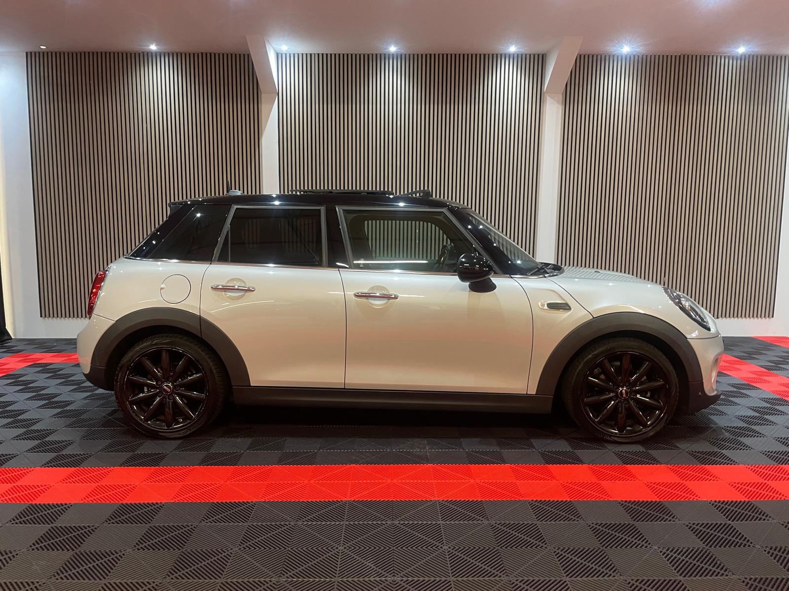 Mini 5-Deurs 1.5 Cooper Chili (2018), foto 2