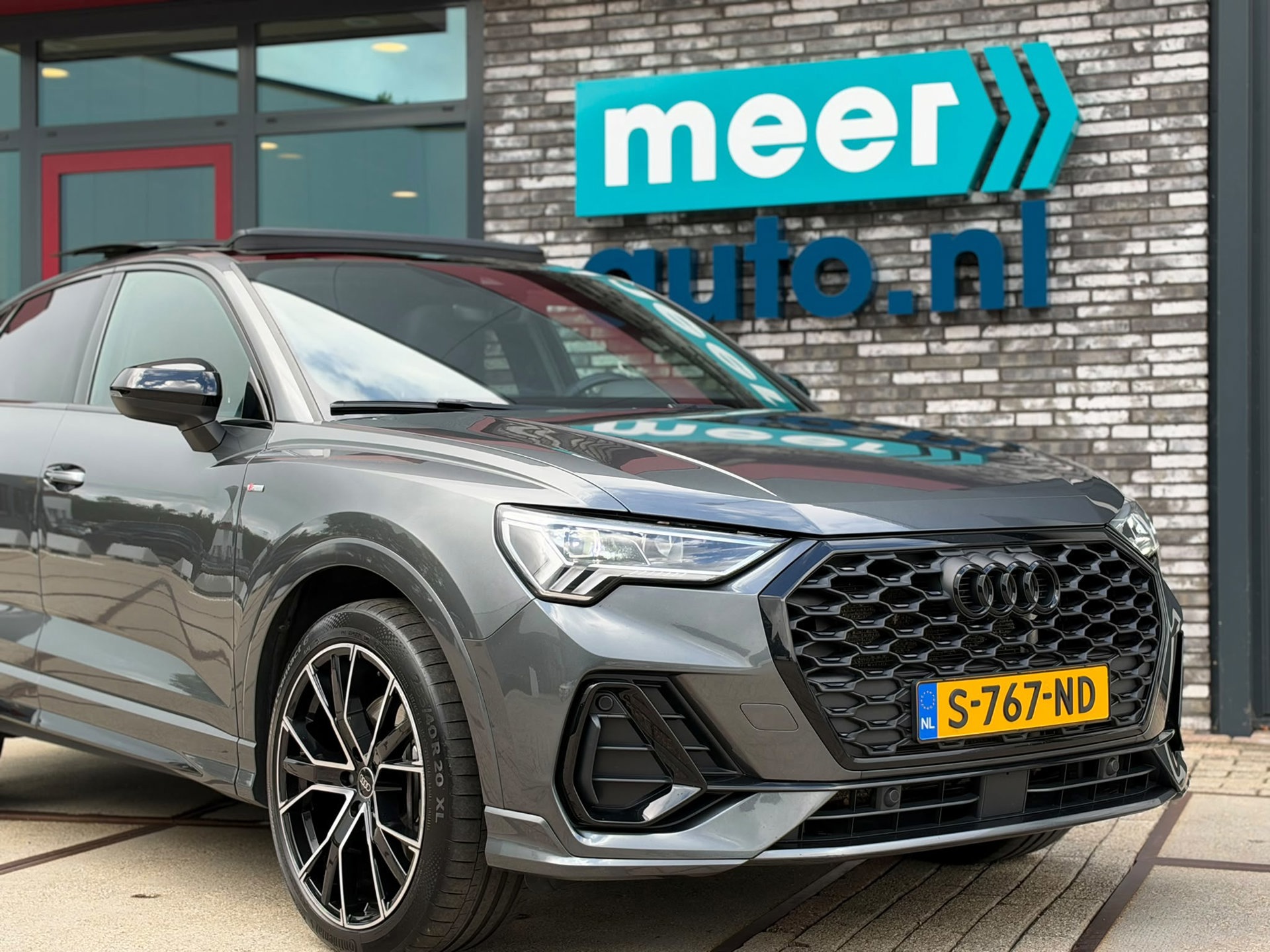 Audi Q3 Sportback 45 TFSIe 3x S-LINE (2023), foto 34