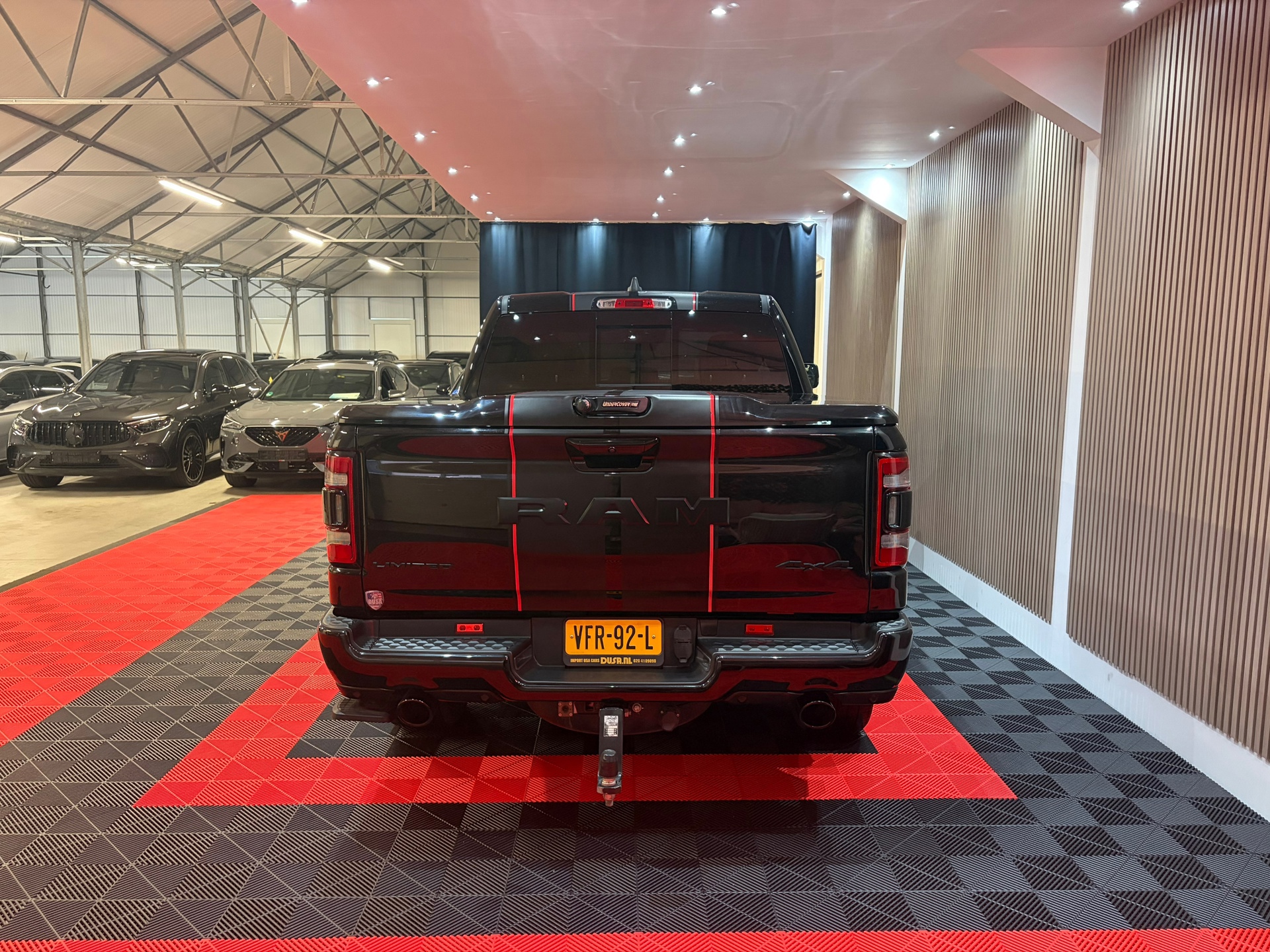 Dodge Ram 1500 5.7 V8 Hemi 4x4 Crew Cab Laramie Limited Edition (2020), foto 15