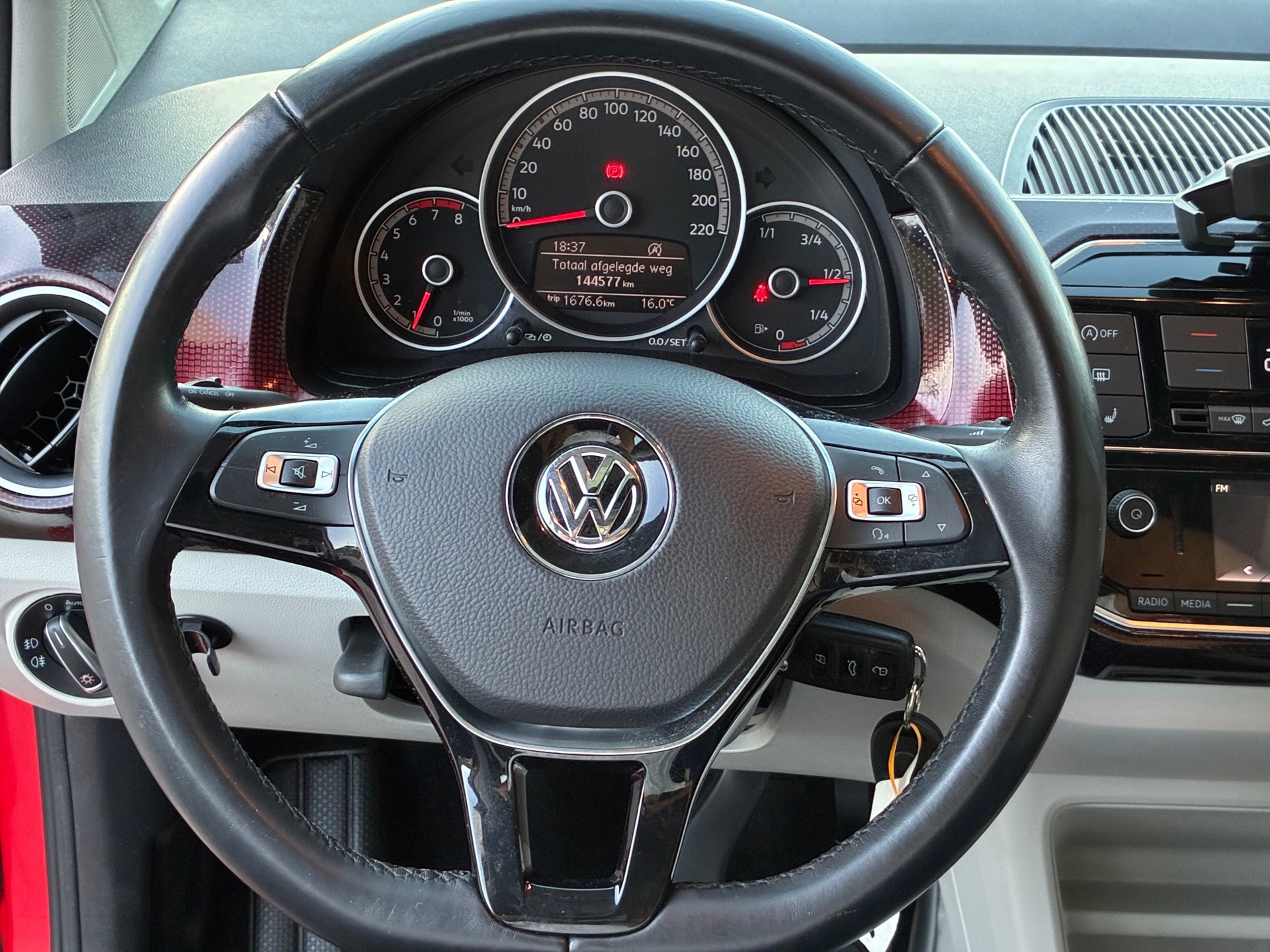 Volkswagen Up! 1.0 BMT high up (2017), foto 2