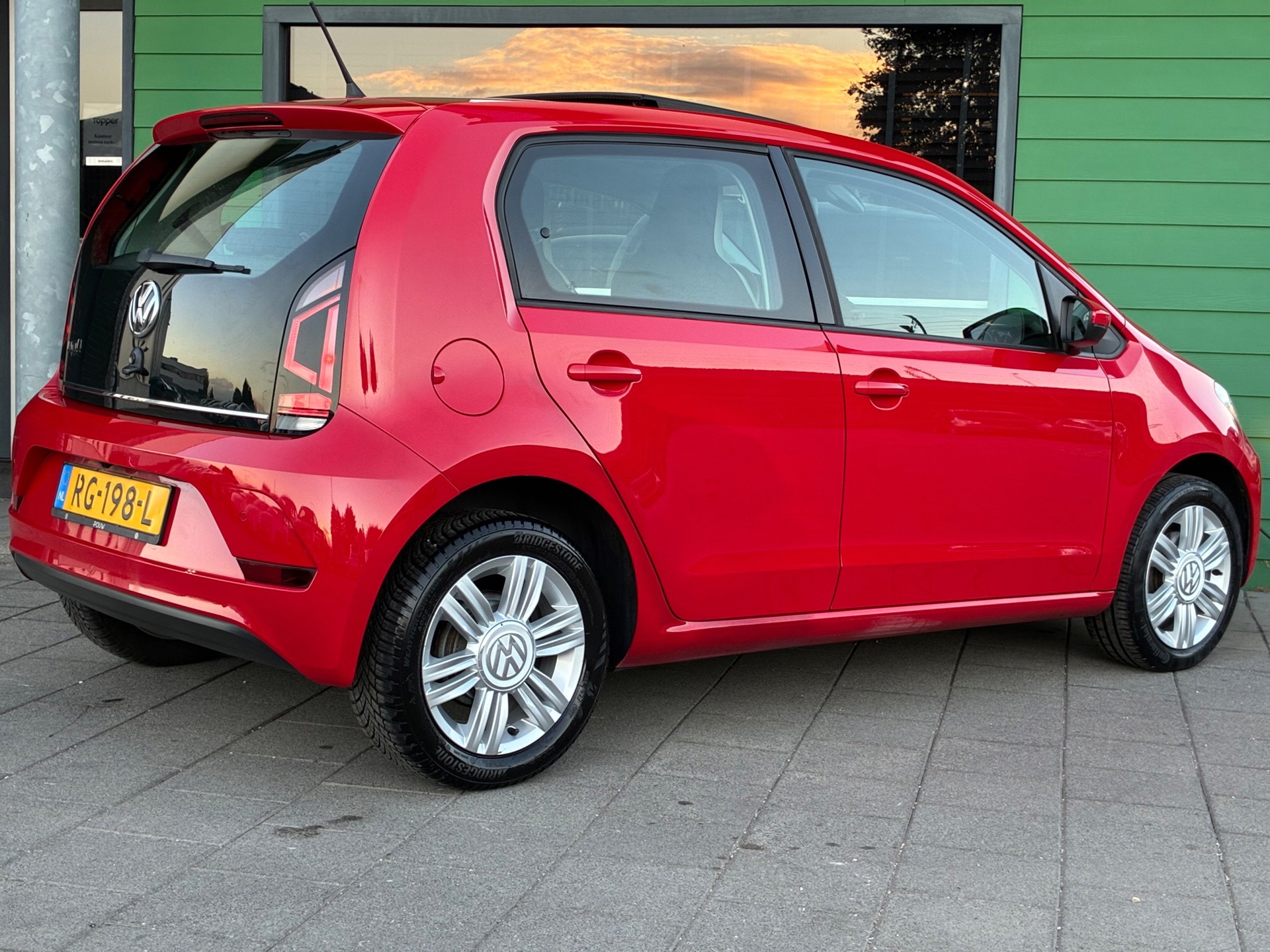 Volkswagen Up! 1.0 BMT high up (2017), foto 11