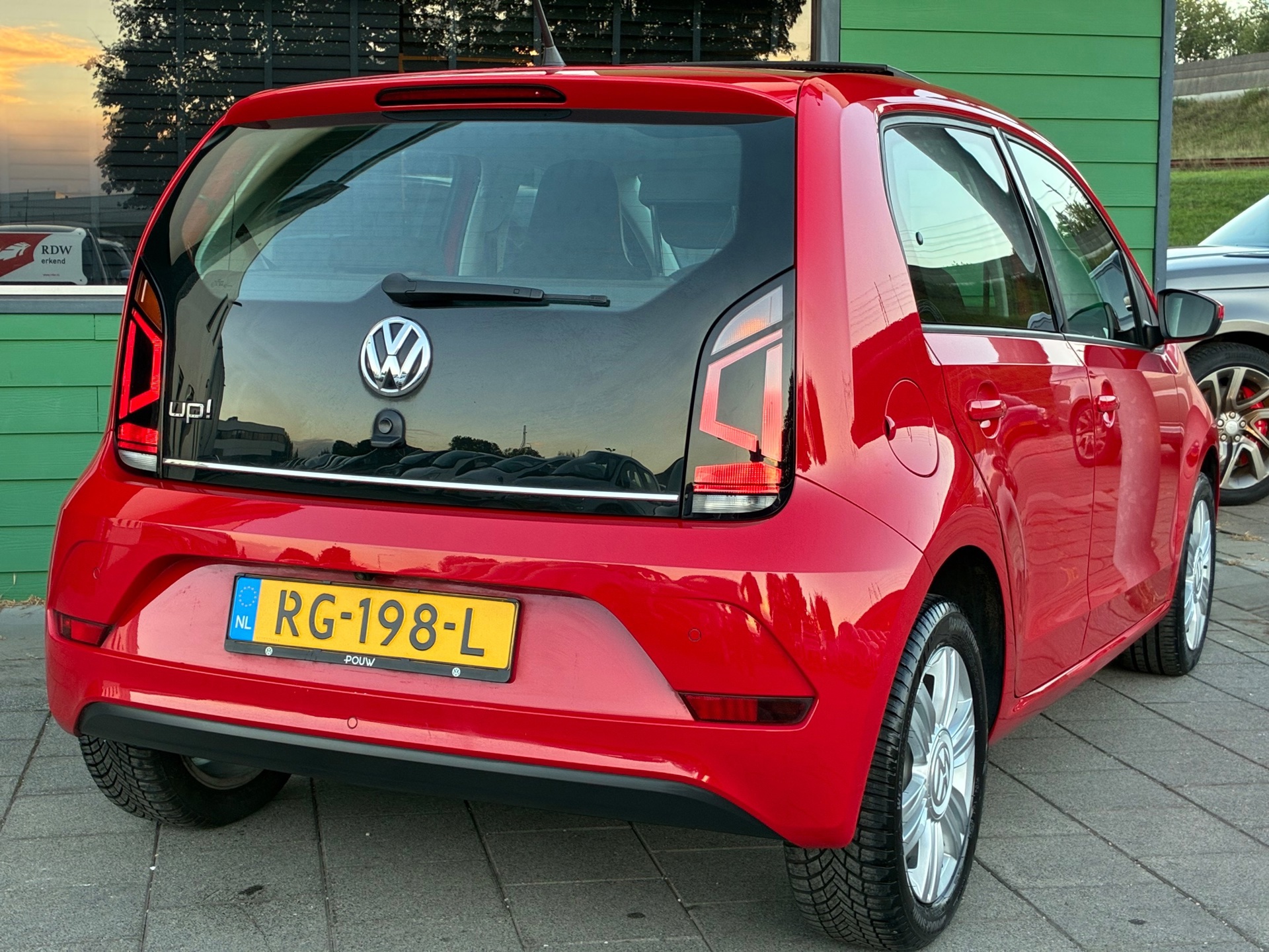Volkswagen Up! 1.0 BMT high up (2017), foto 12