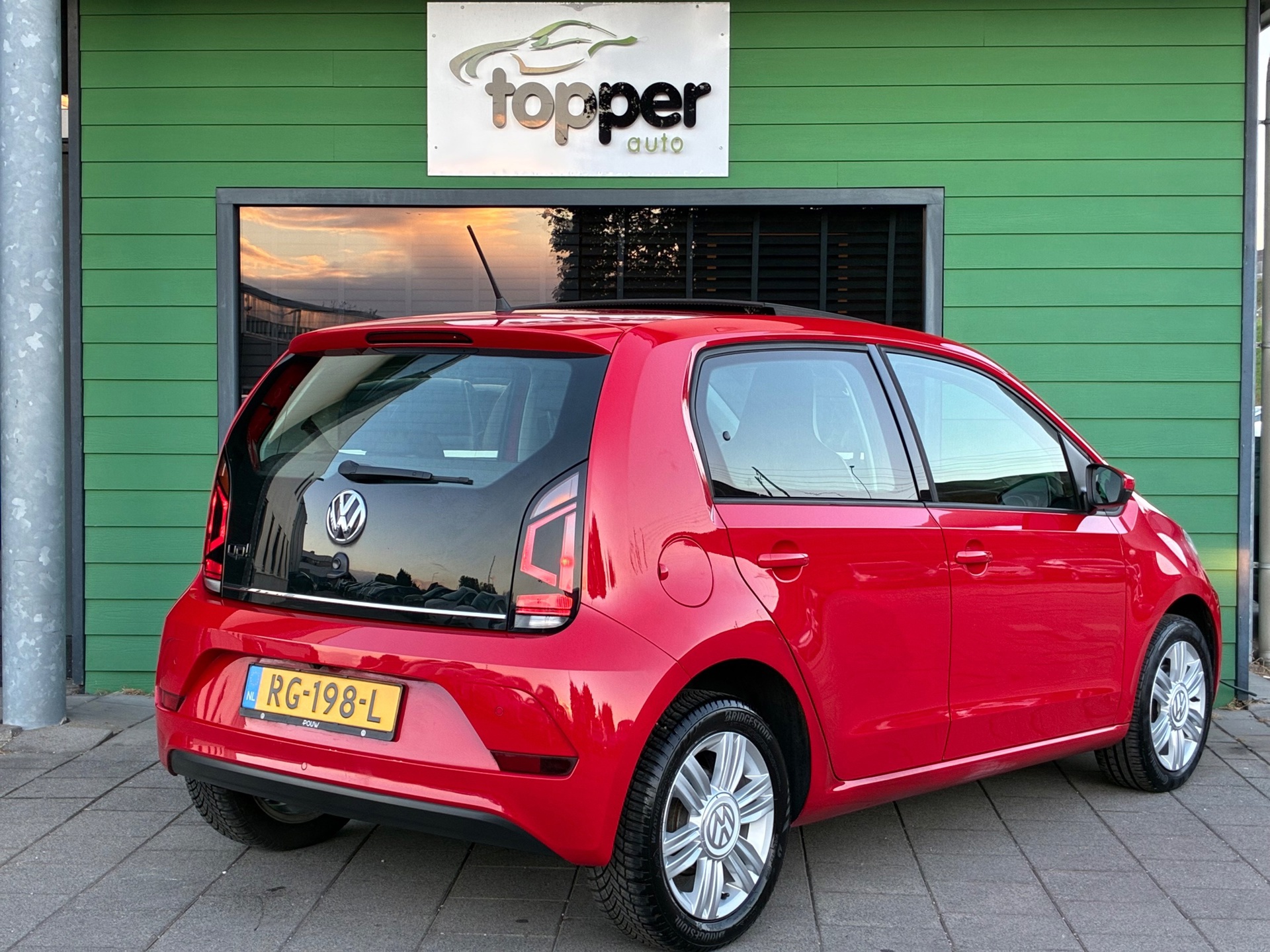 Volkswagen Up! 1.0 BMT high up (2017), foto 3