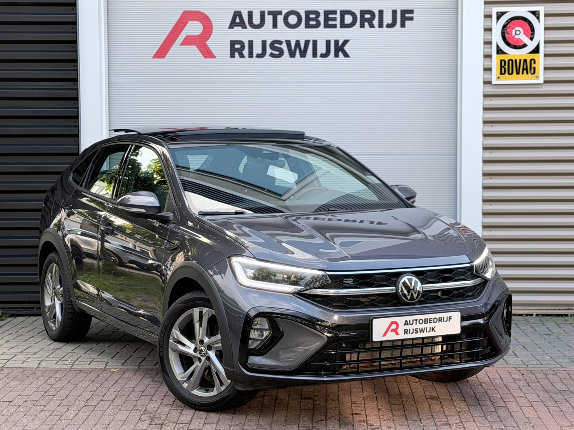 Volkswagen Taigo 1.5 TSI R-Line (2023), foto 6
