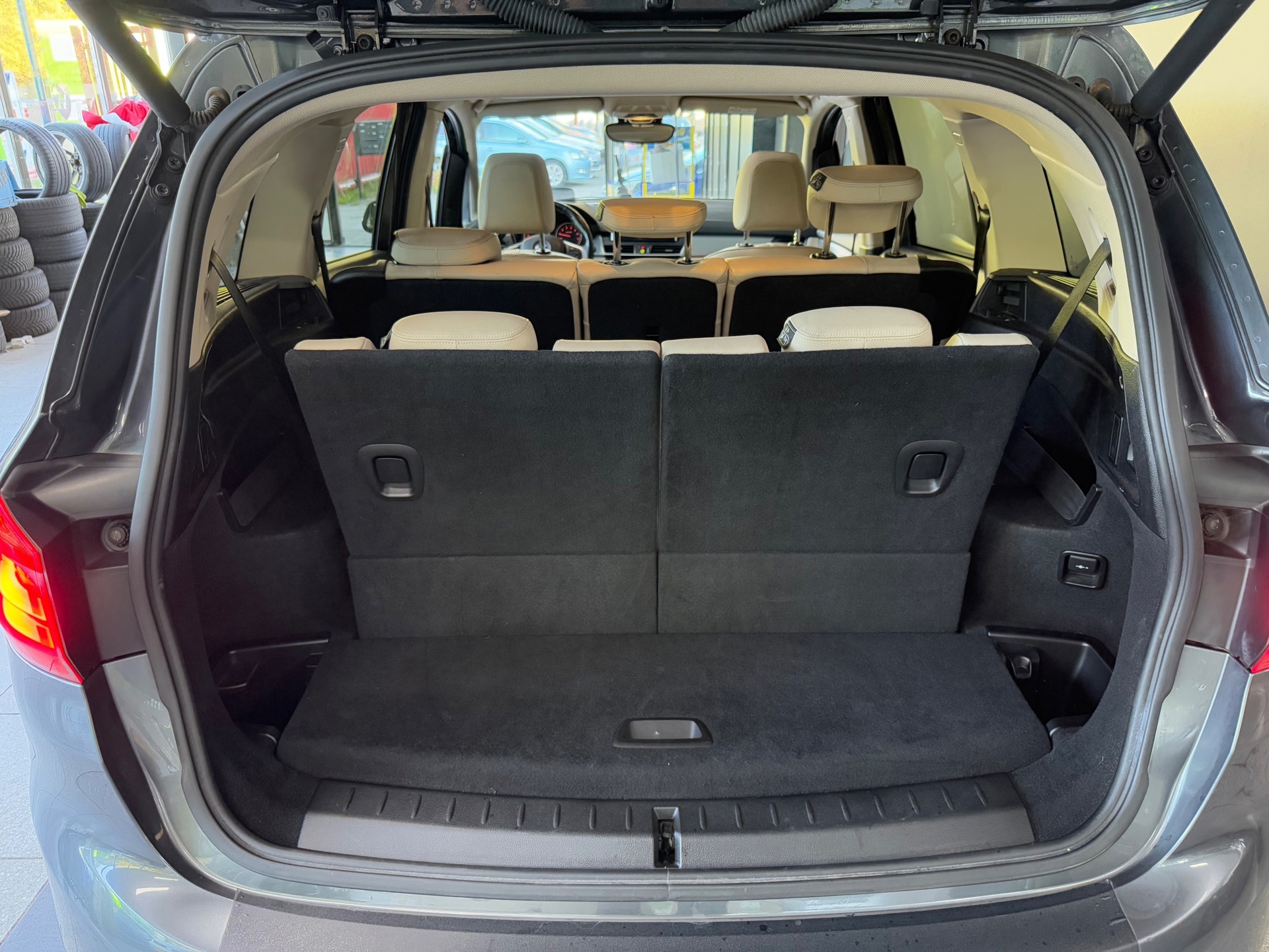 BMW 2-serie Gran Tourer 218i 7p. High Executive (2017), foto 12