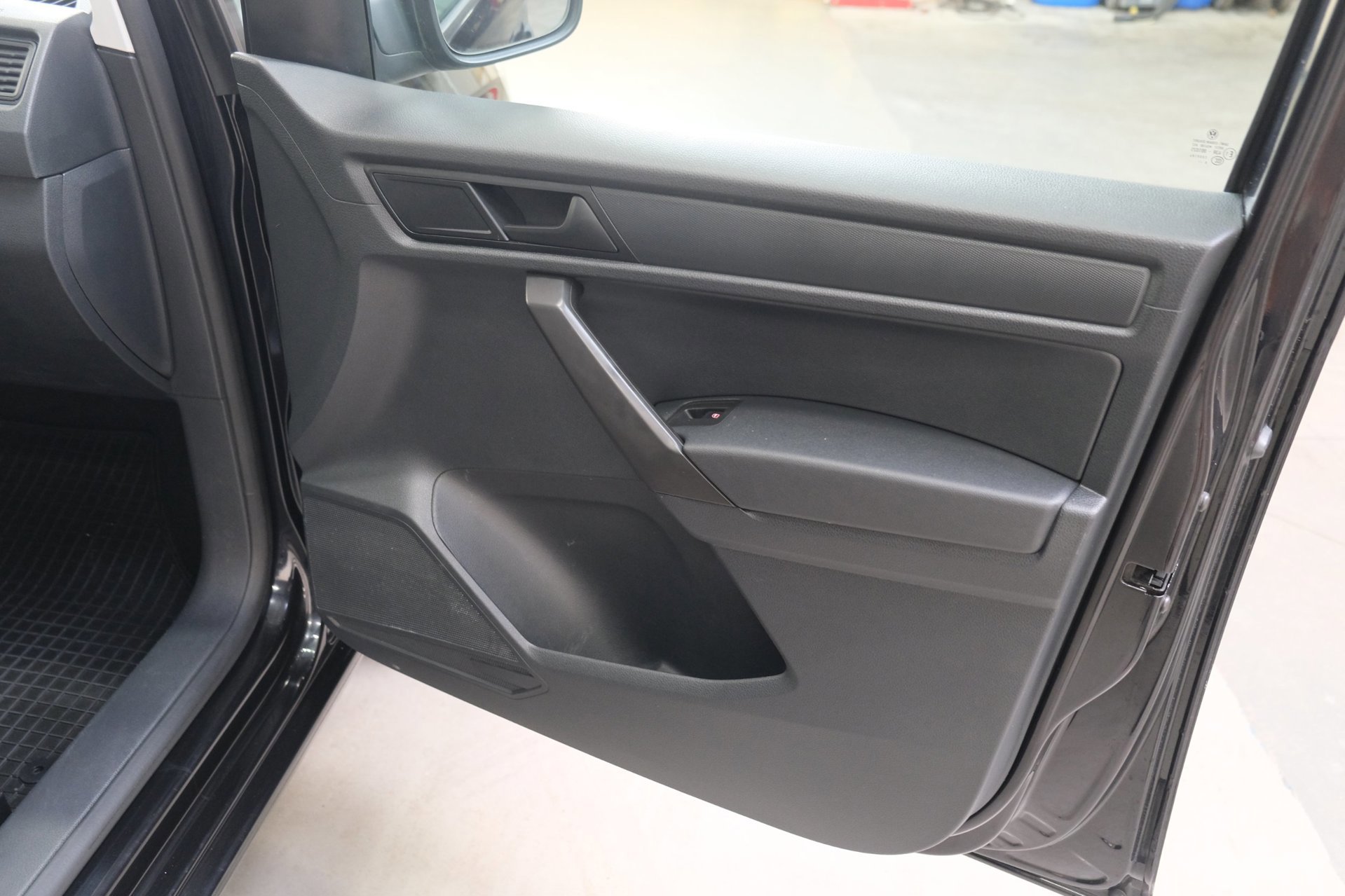 Volkswagen Caddy 1.0 TSI (2018), foto 5