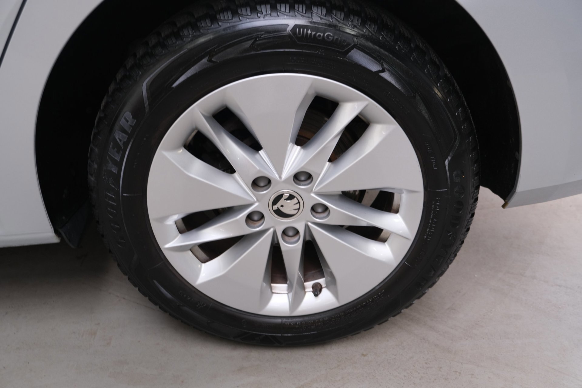 Skoda Octavia Combi 1.5 e-TSI Business Edition (2022), foto 37