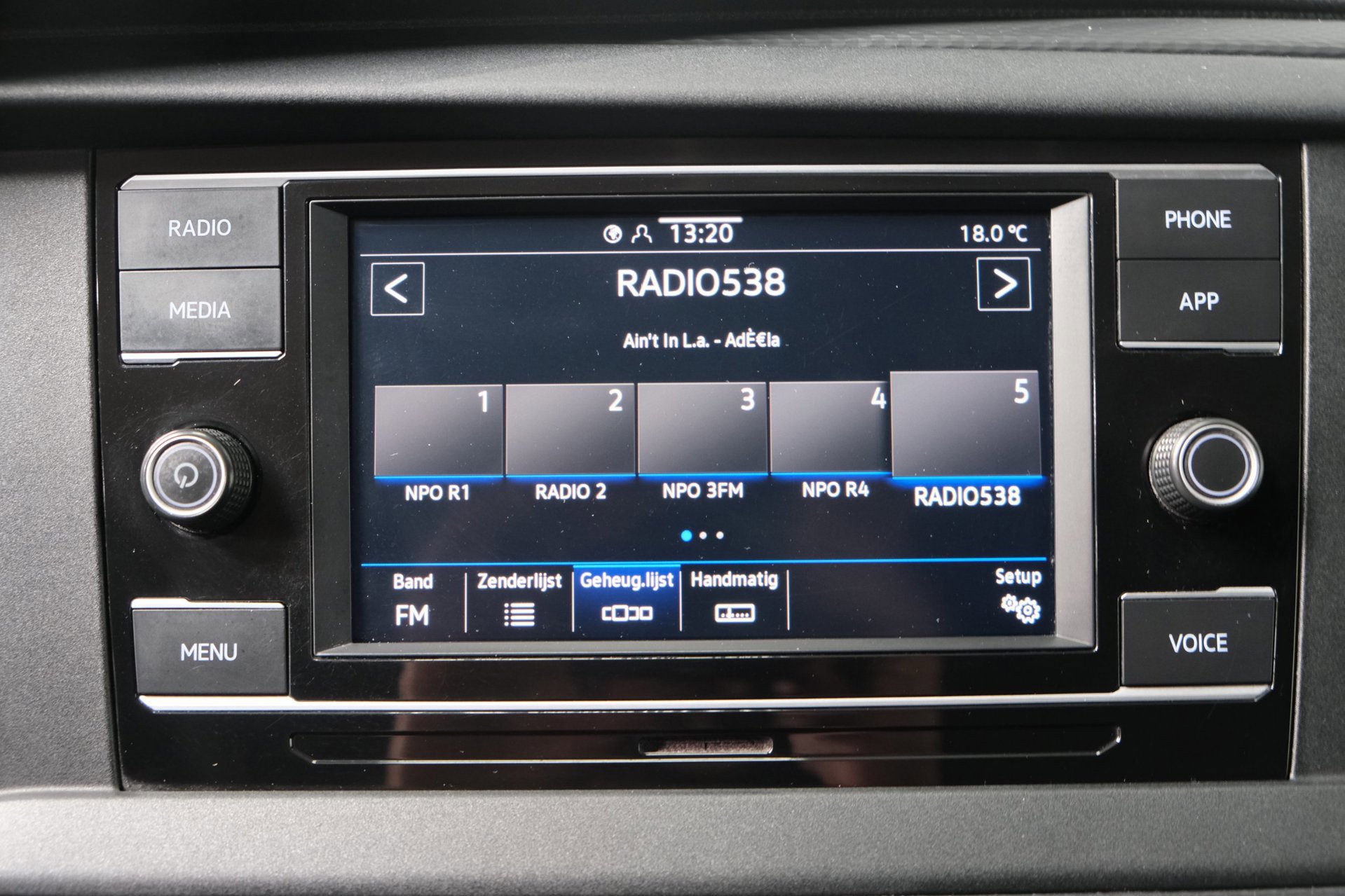 Volkswagen Transporter 2.0 TDI L1H1 26 (2021), foto 18
