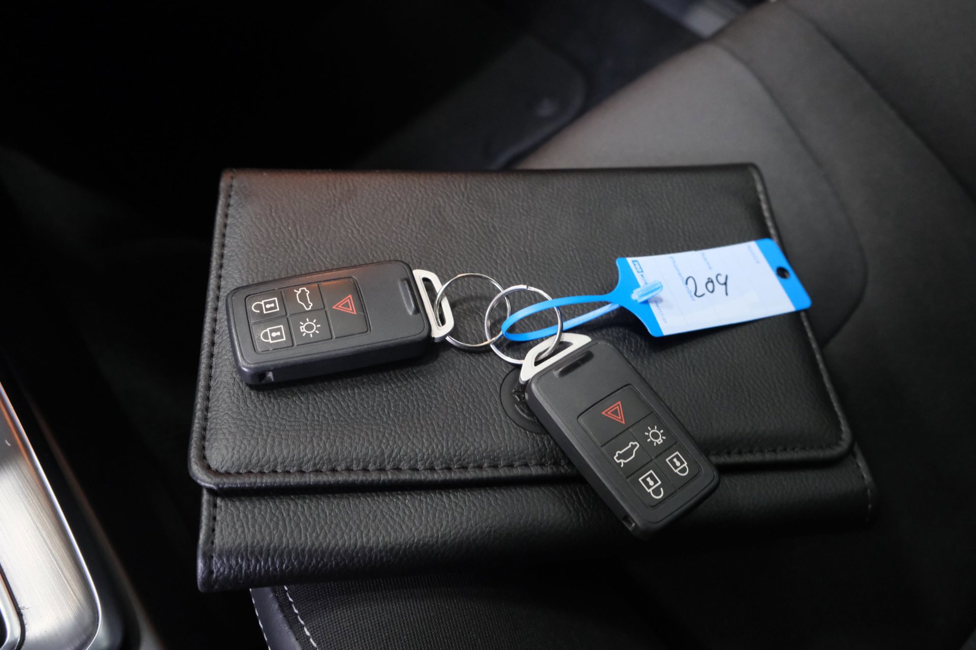 Volvo V40 2.0 T3 Nordic (2016), foto 35