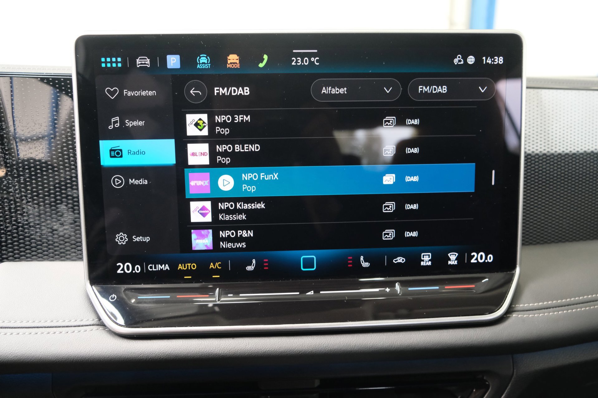 Volkswagen Tiguan 1.5 eTSI Life Edition (2024), foto 20