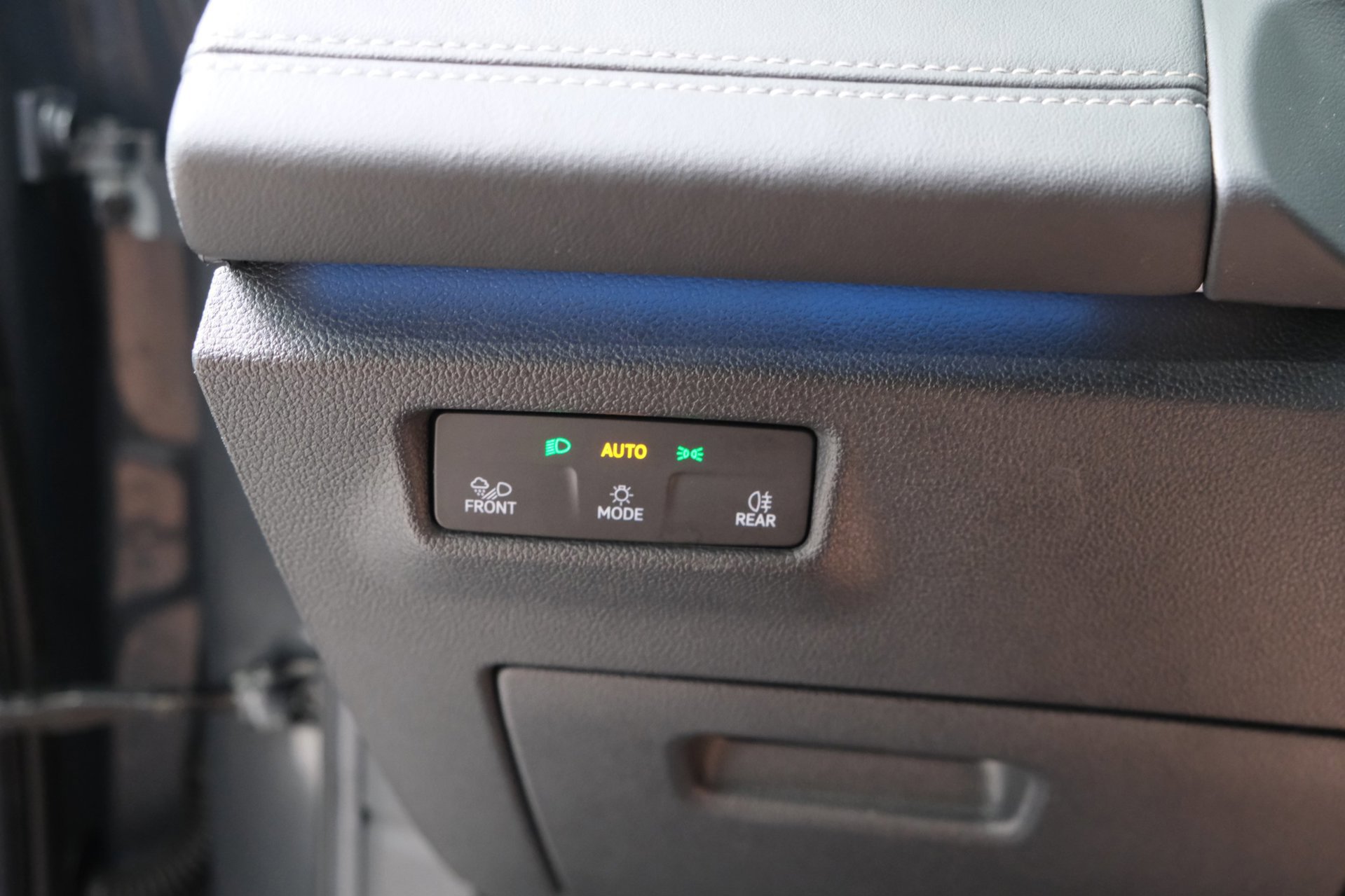 Volkswagen Tiguan 1.5 eTSI Life Edition (2024), foto 38