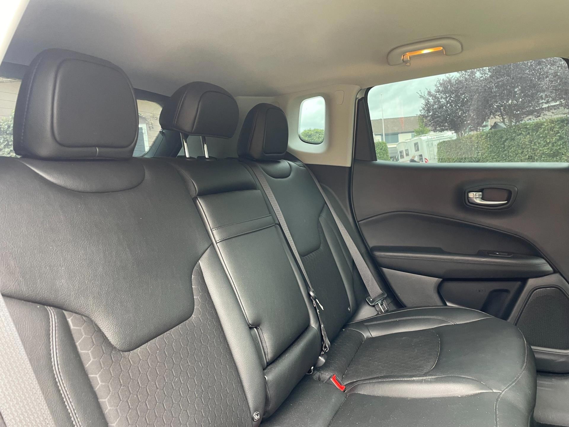 Jeep Compass 1.3T Night Eagle Liberty Edition (2021), foto 13
