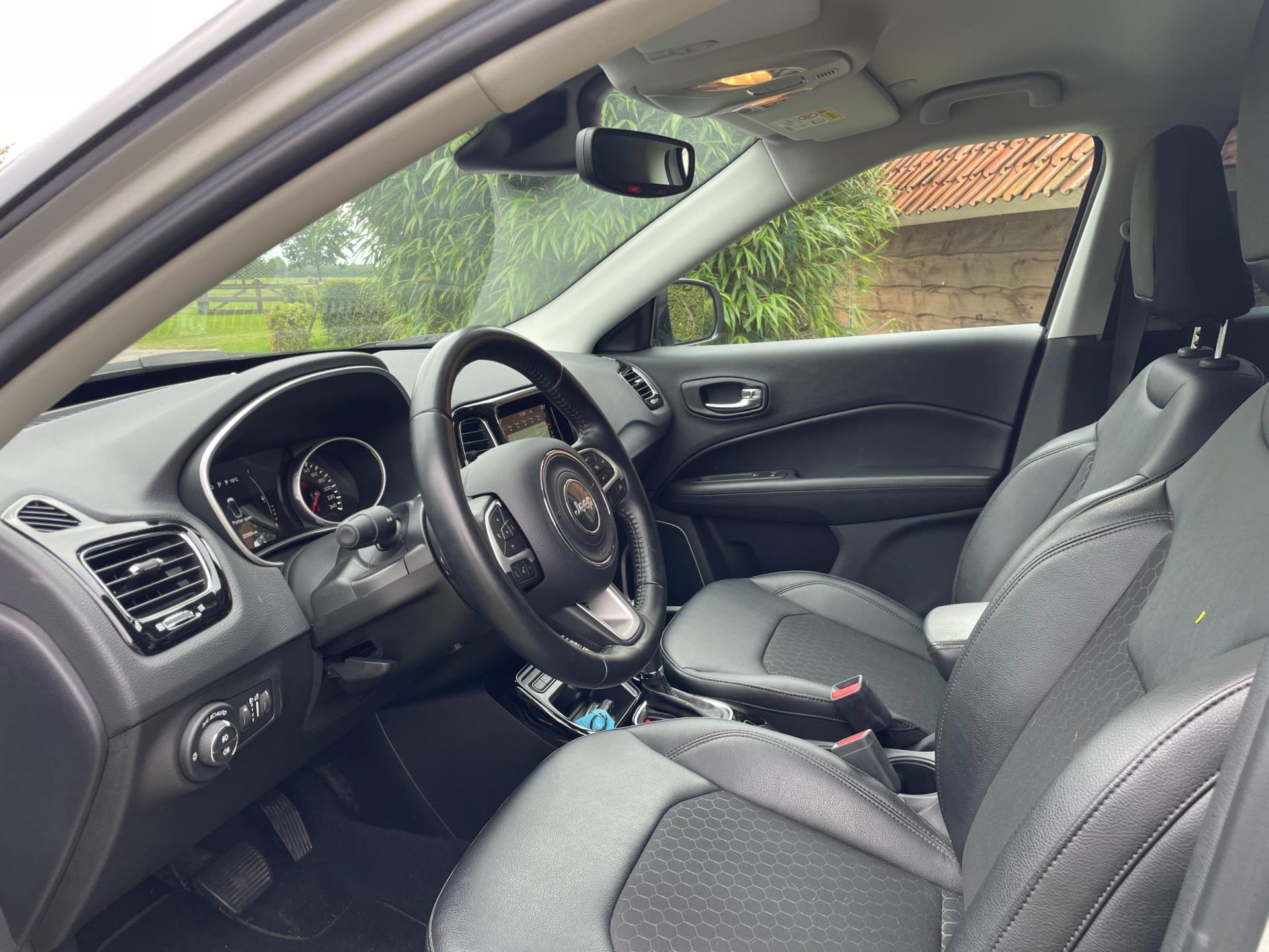 Jeep Compass 1.3T Night Eagle Liberty Edition (2021), foto 16