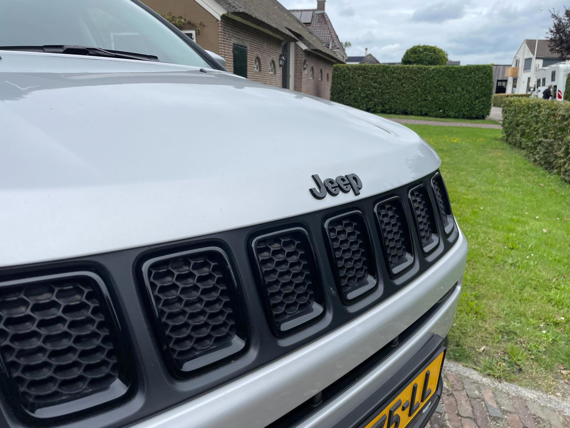 Jeep Compass 1.3T Night Eagle Liberty Edition (2021), foto 8