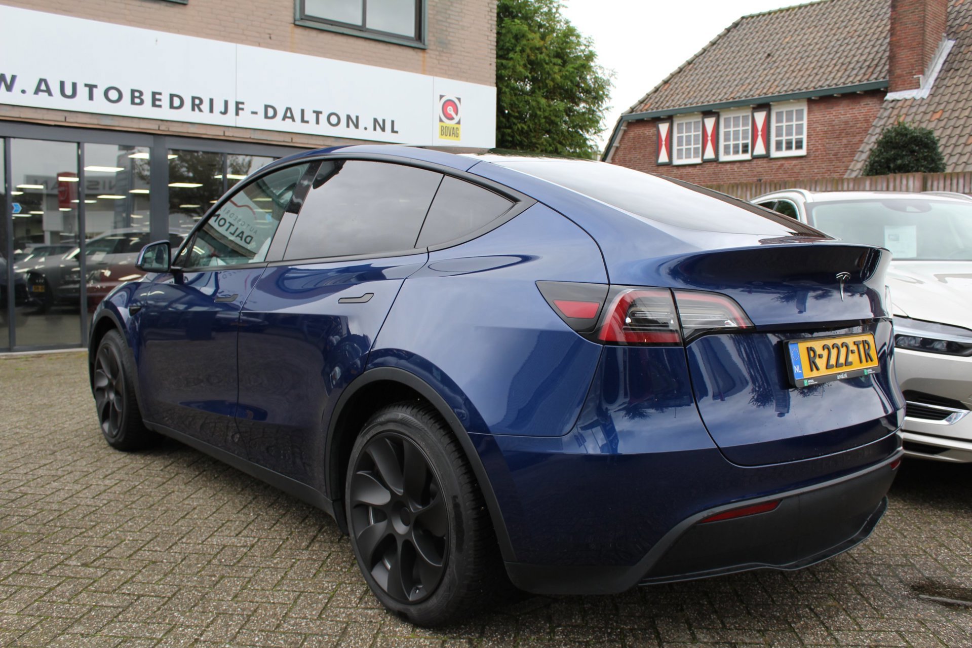 Tesla Model Y RWD 1e (2022), foto 3