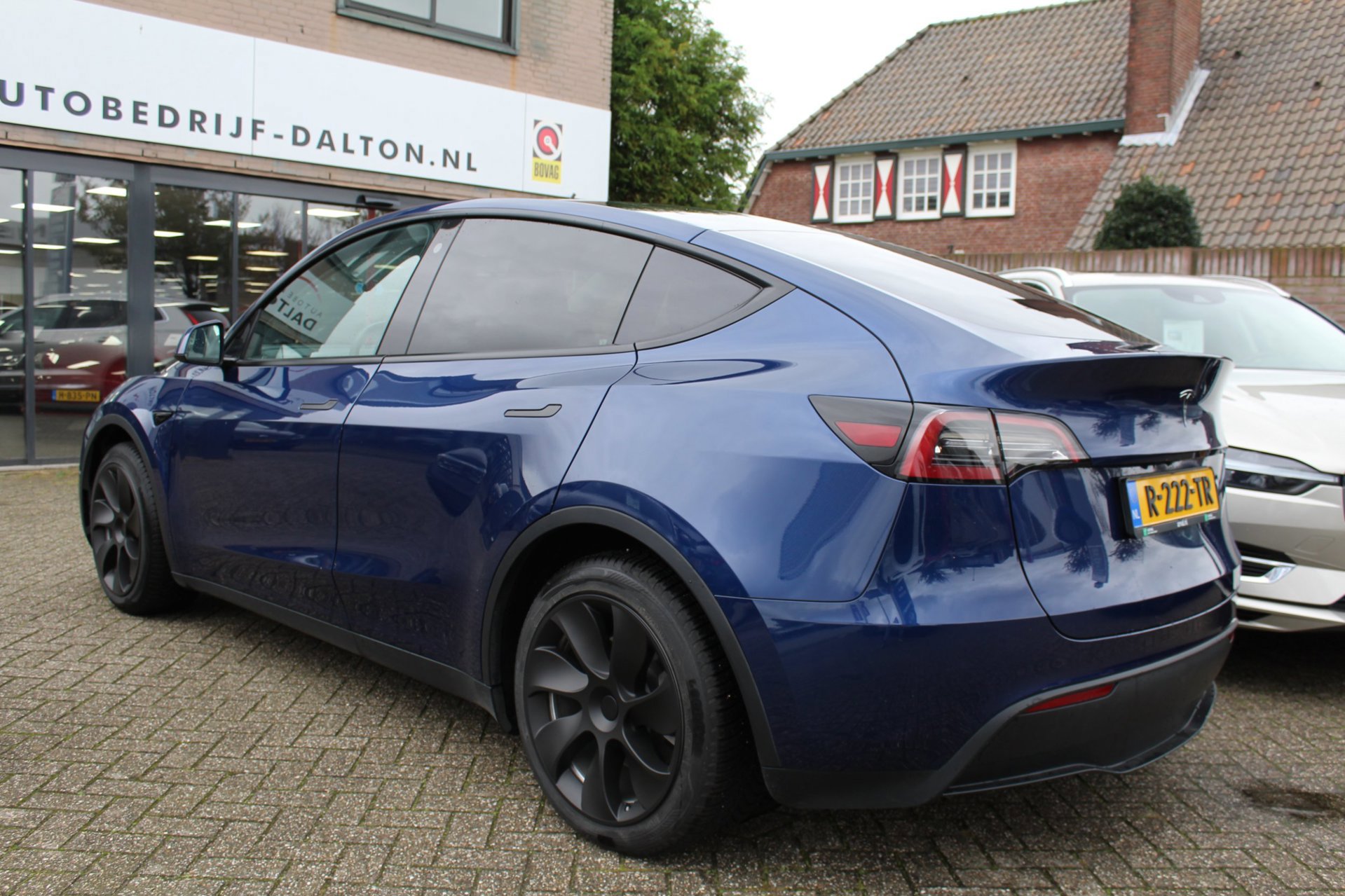 Tesla Model Y RWD 1e (2022), foto 5