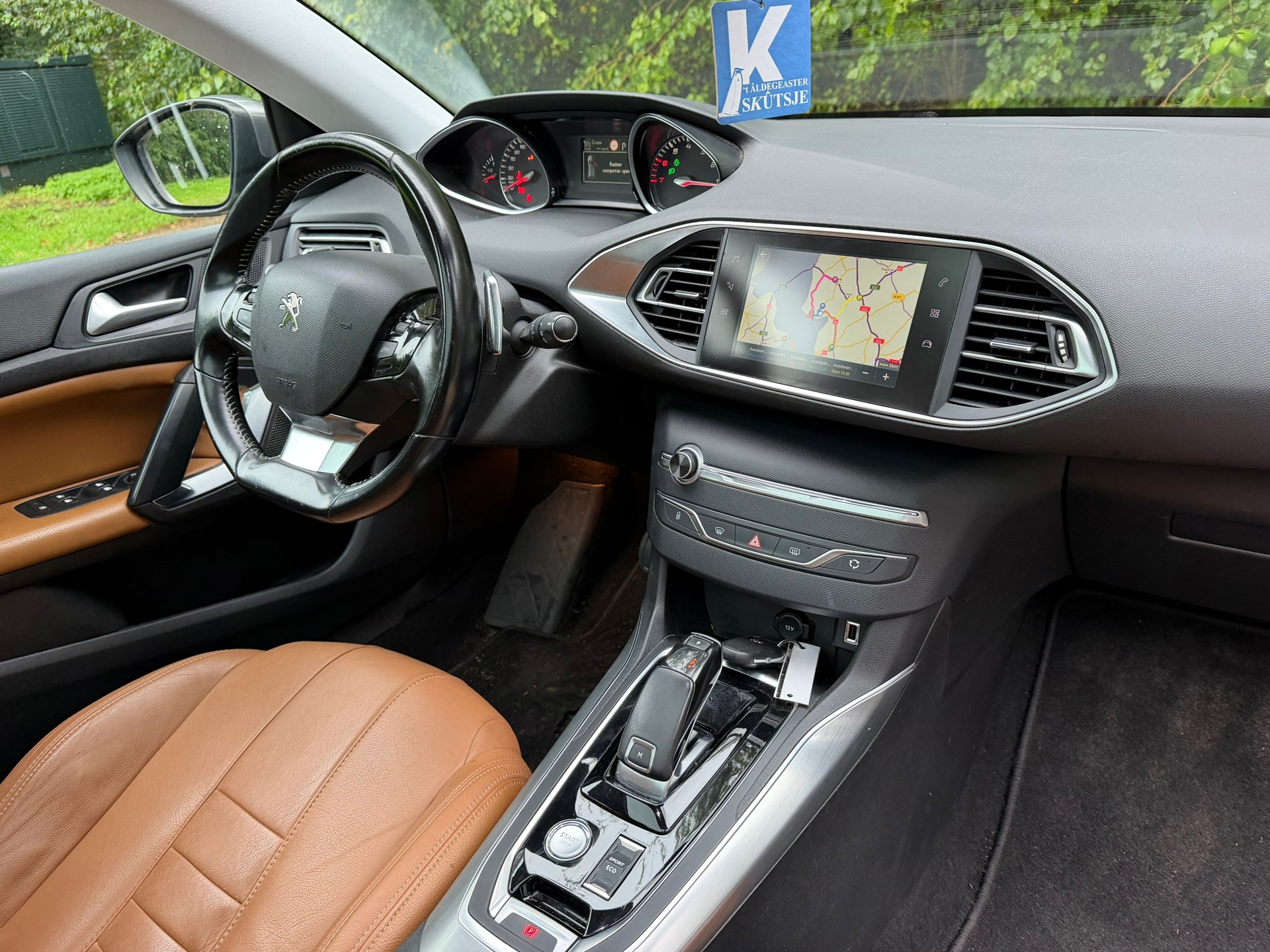 Peugeot 308 SW 1.2 PureTech Blue Lease Premium (2018), foto 3