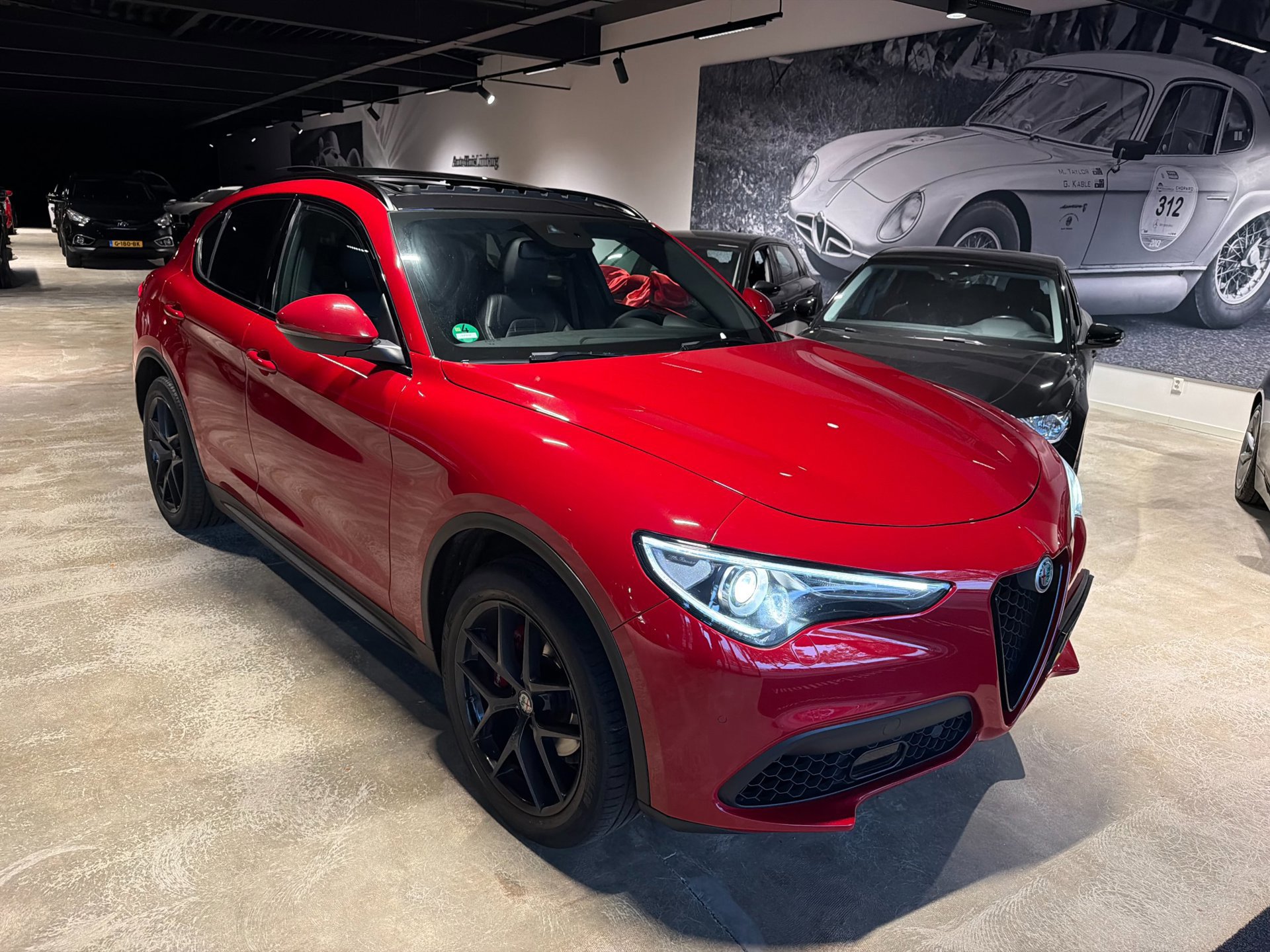 Alfa Romeo Stelvio 2.0 T AWD Special Edition (2018), foto 1