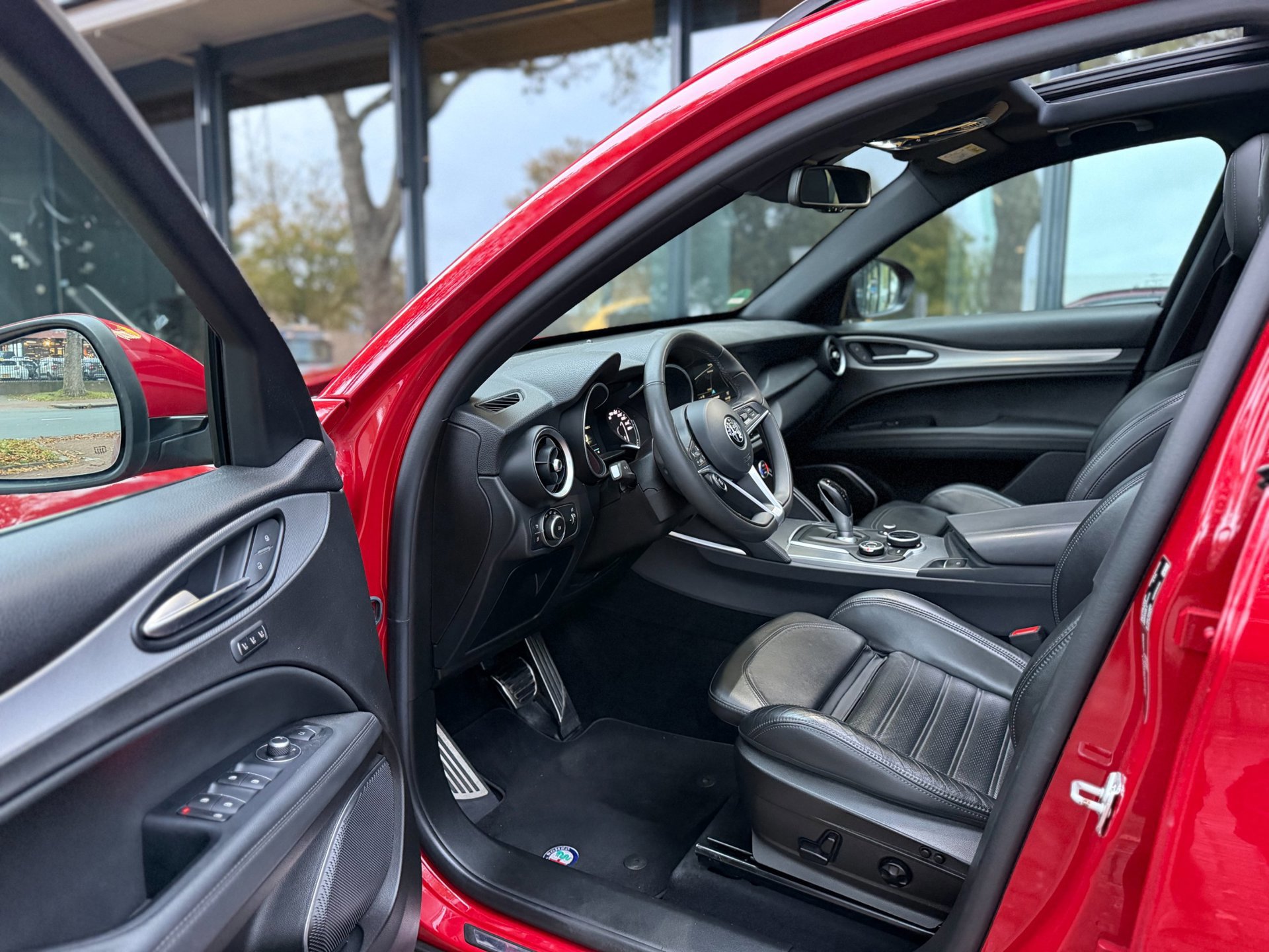 Alfa Romeo Stelvio 2.0 T AWD Special Edition (2018), foto 5