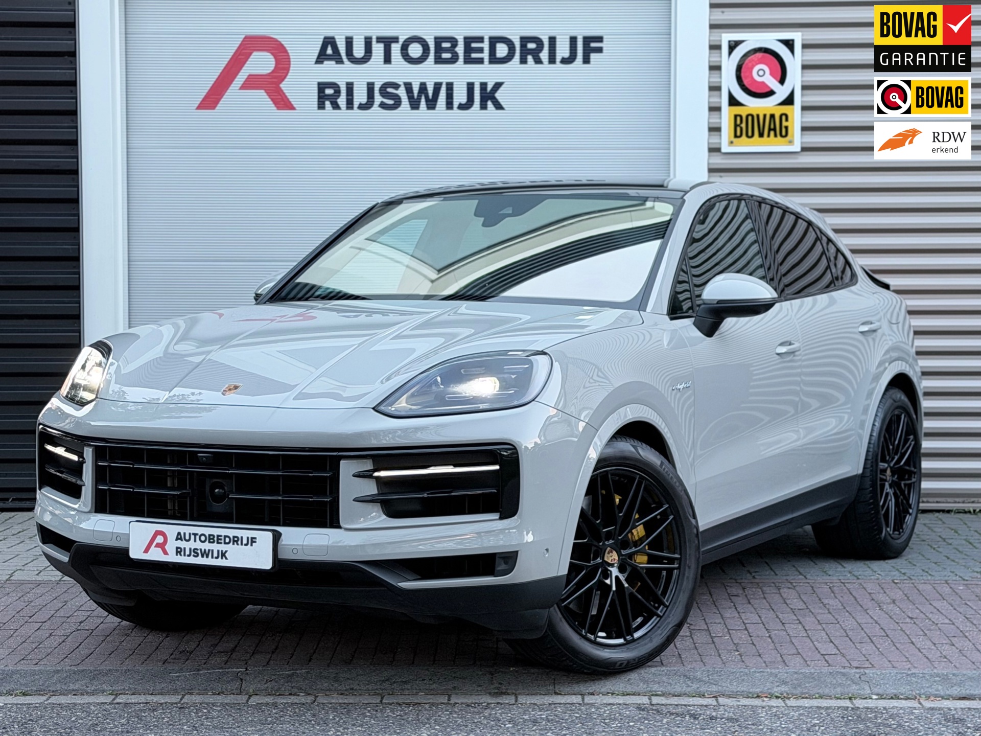 Porsche Cayenne 3.0 E-Hybrid (2023)