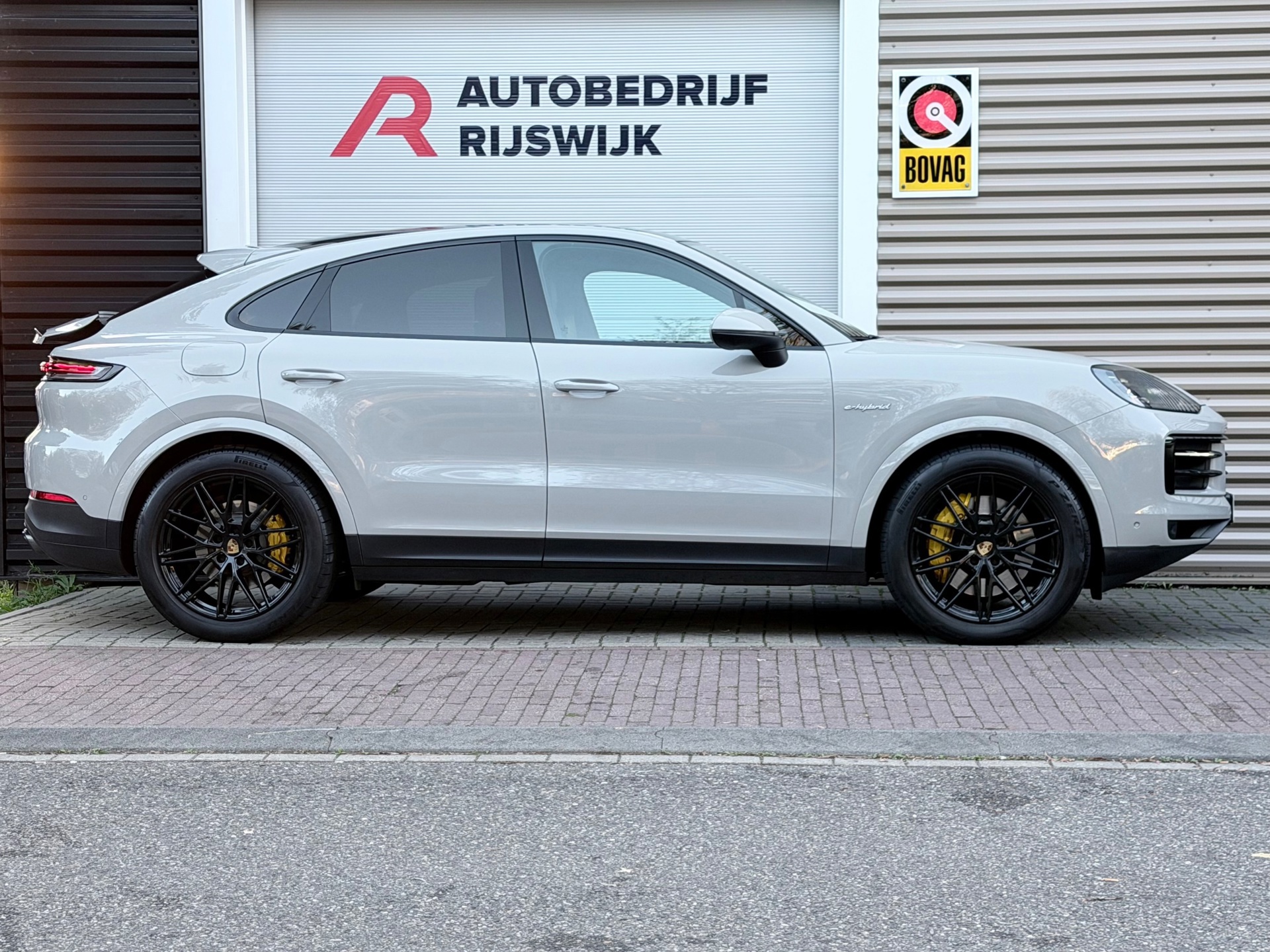 Porsche Cayenne 3.0 E-Hybrid (2023), foto 5