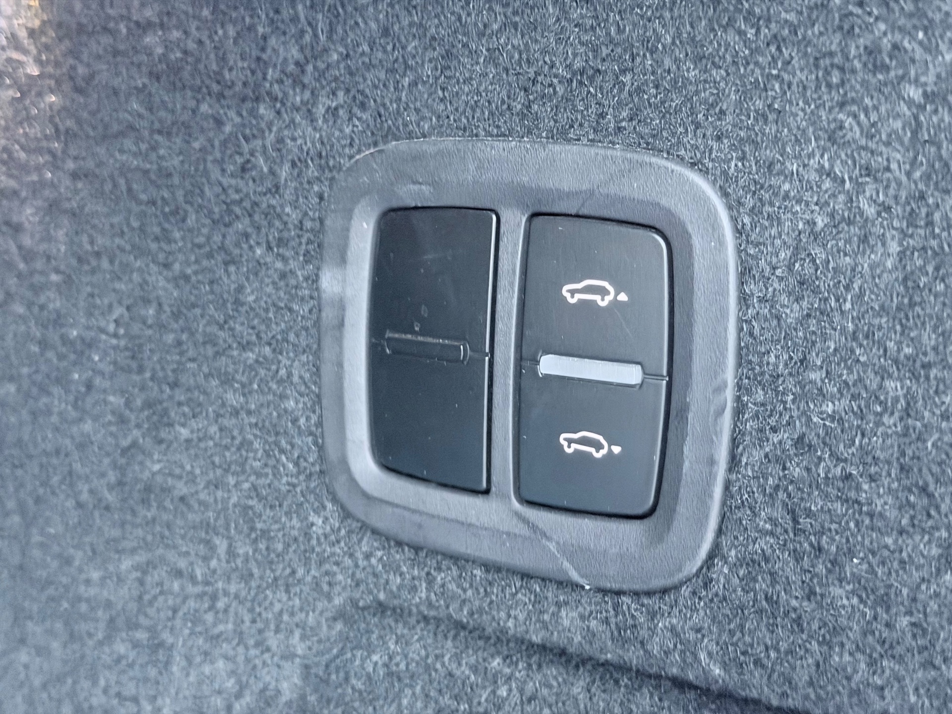 Porsche Cayenne 3.0 E-Hybrid (2023), foto 10