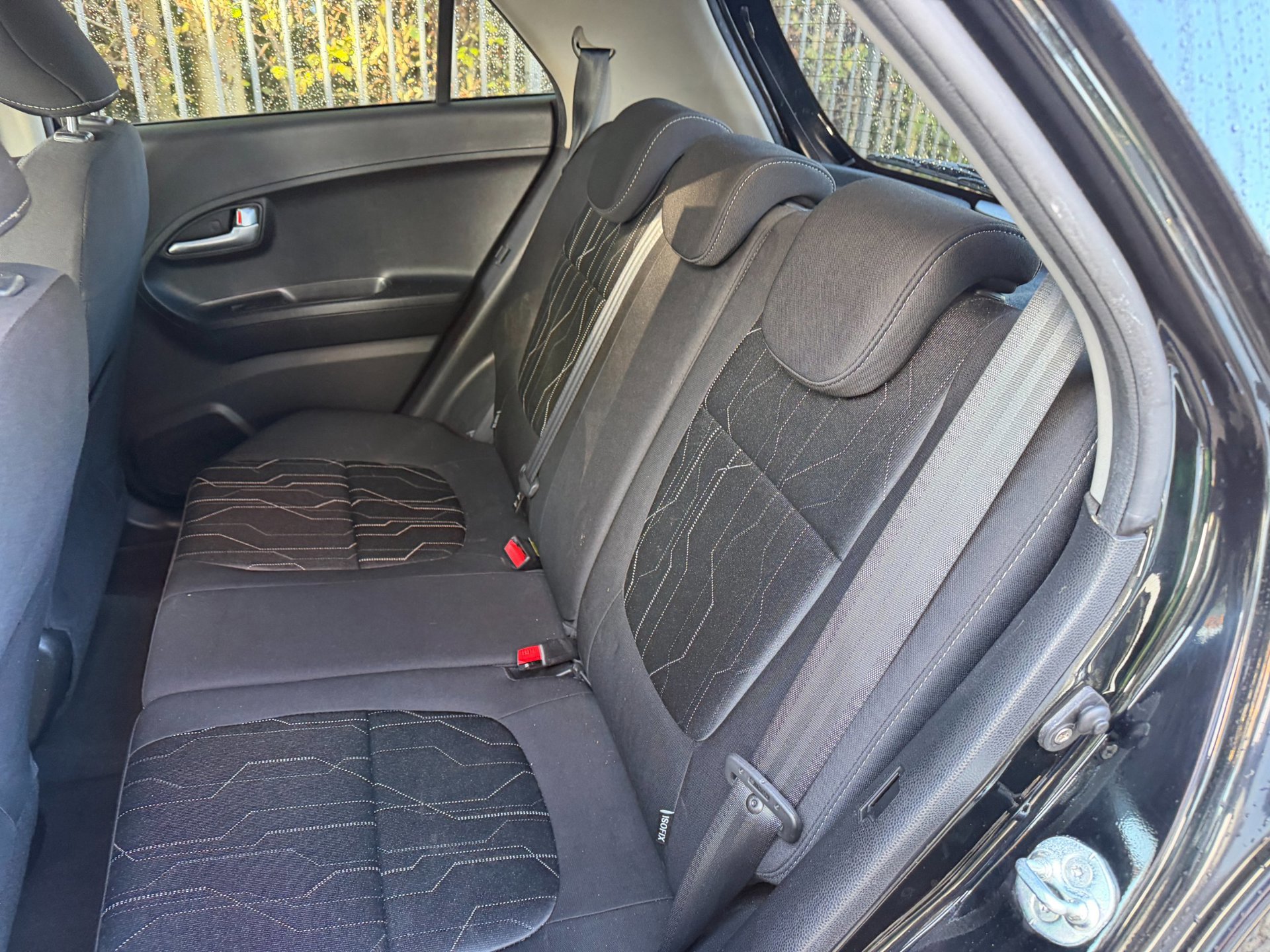 Kia PICANTO 1.0 CVVT DynamicLine (2016), foto 32