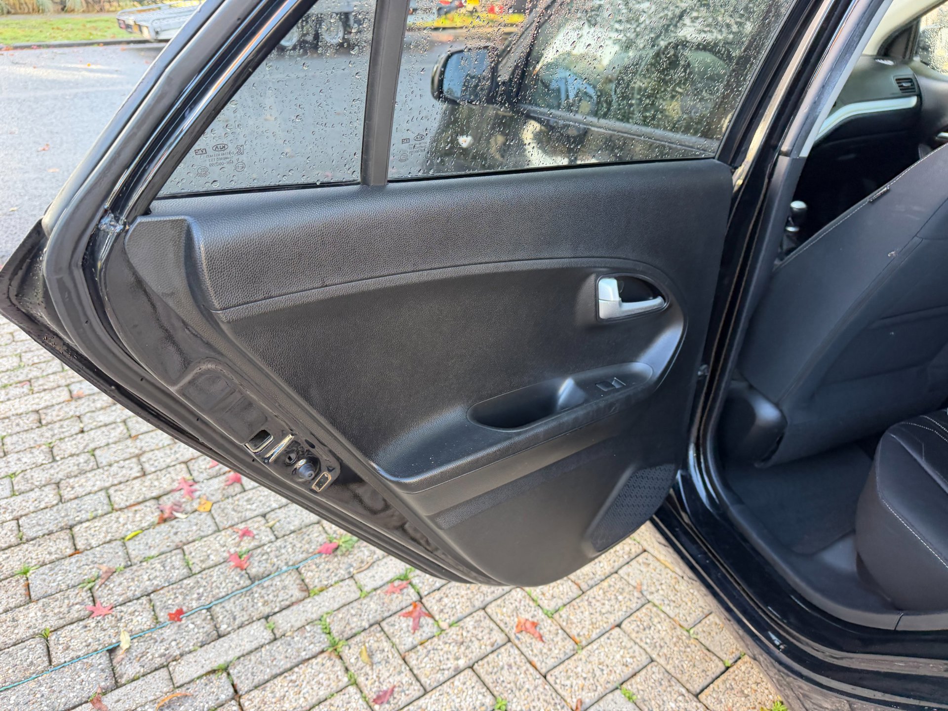 Kia PICANTO 1.0 CVVT DynamicLine (2016), foto 35