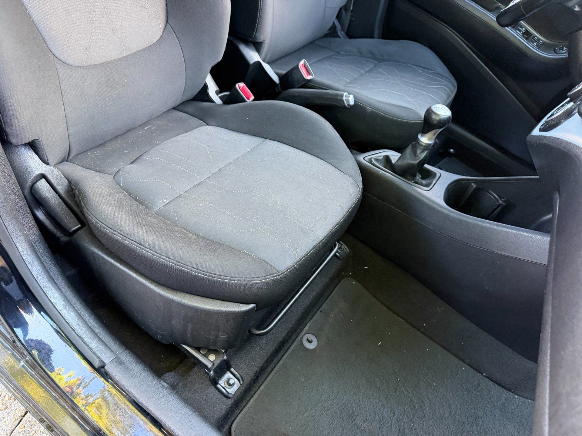 Kia PICANTO 1.0 CVVT DynamicLine (2016), foto 50