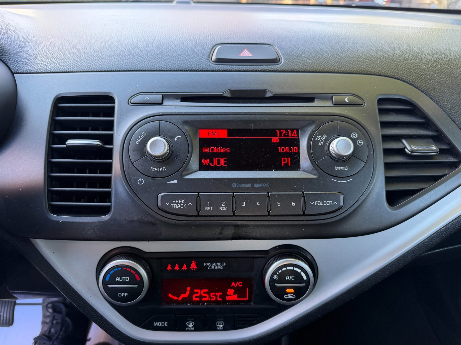 Kia PICANTO 1.0 CVVT DynamicLine (2016), foto 60