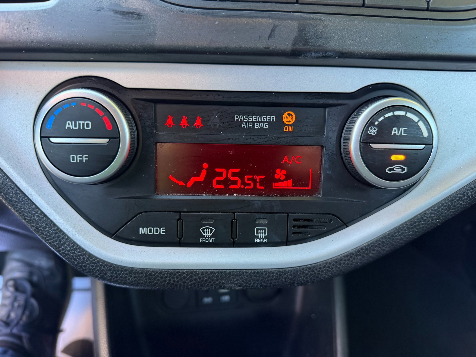 Kia PICANTO 1.0 CVVT DynamicLine (2016), foto 62