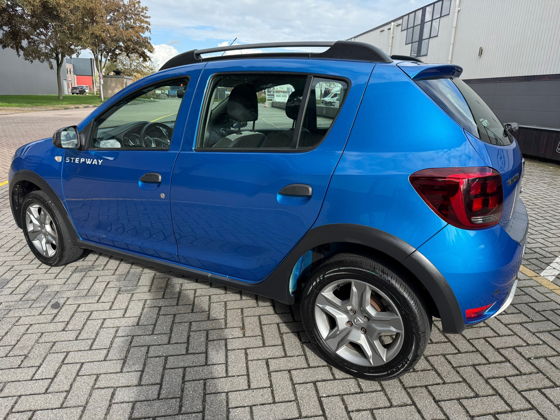 Dacia Sandero 0.9 TCe SL Stepway (2017), foto 8
